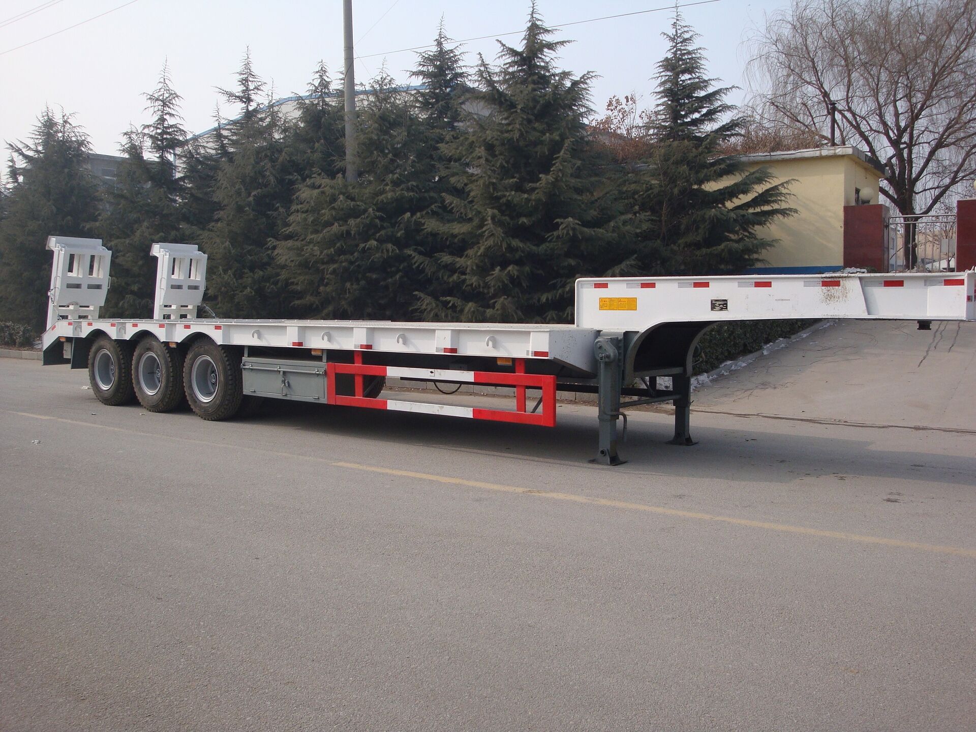 Low Bed Trailer