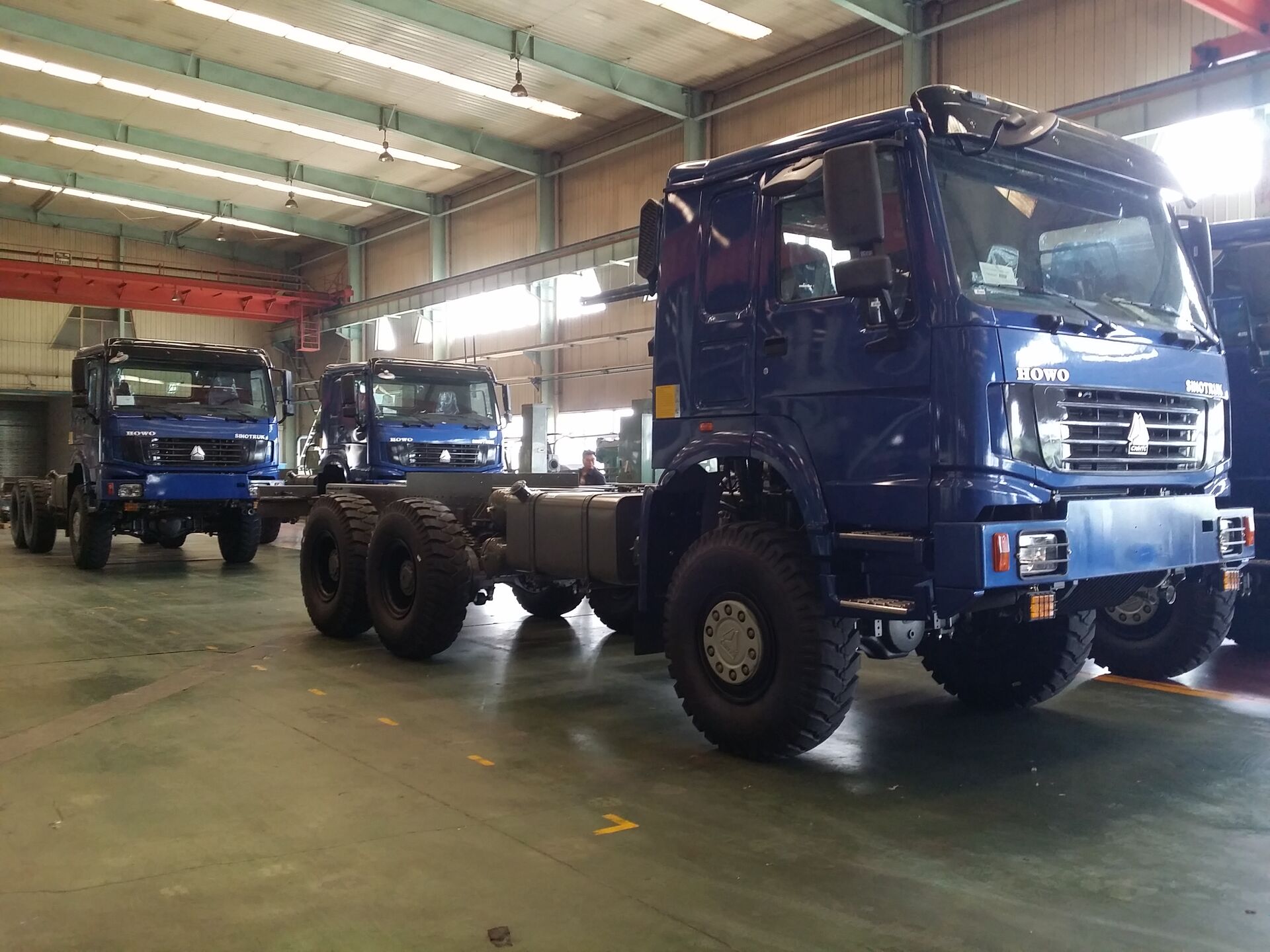 6x6 all wheel drive-Cargo Truck