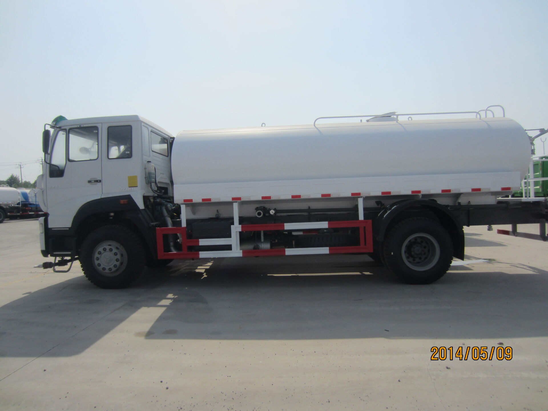 4x2 water tank truck