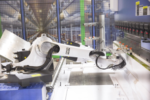 CNC production lines and 4 KUKA robot lines
