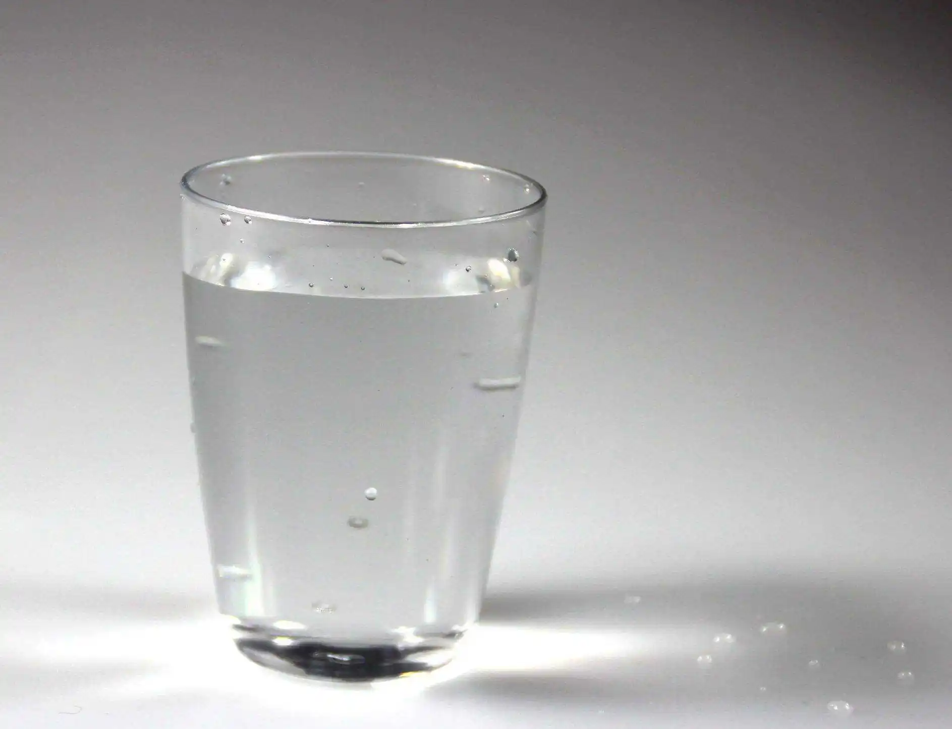 Le sérum physiologique de Babio : Assurer un transport sûr et fiable des échantillons cliniques