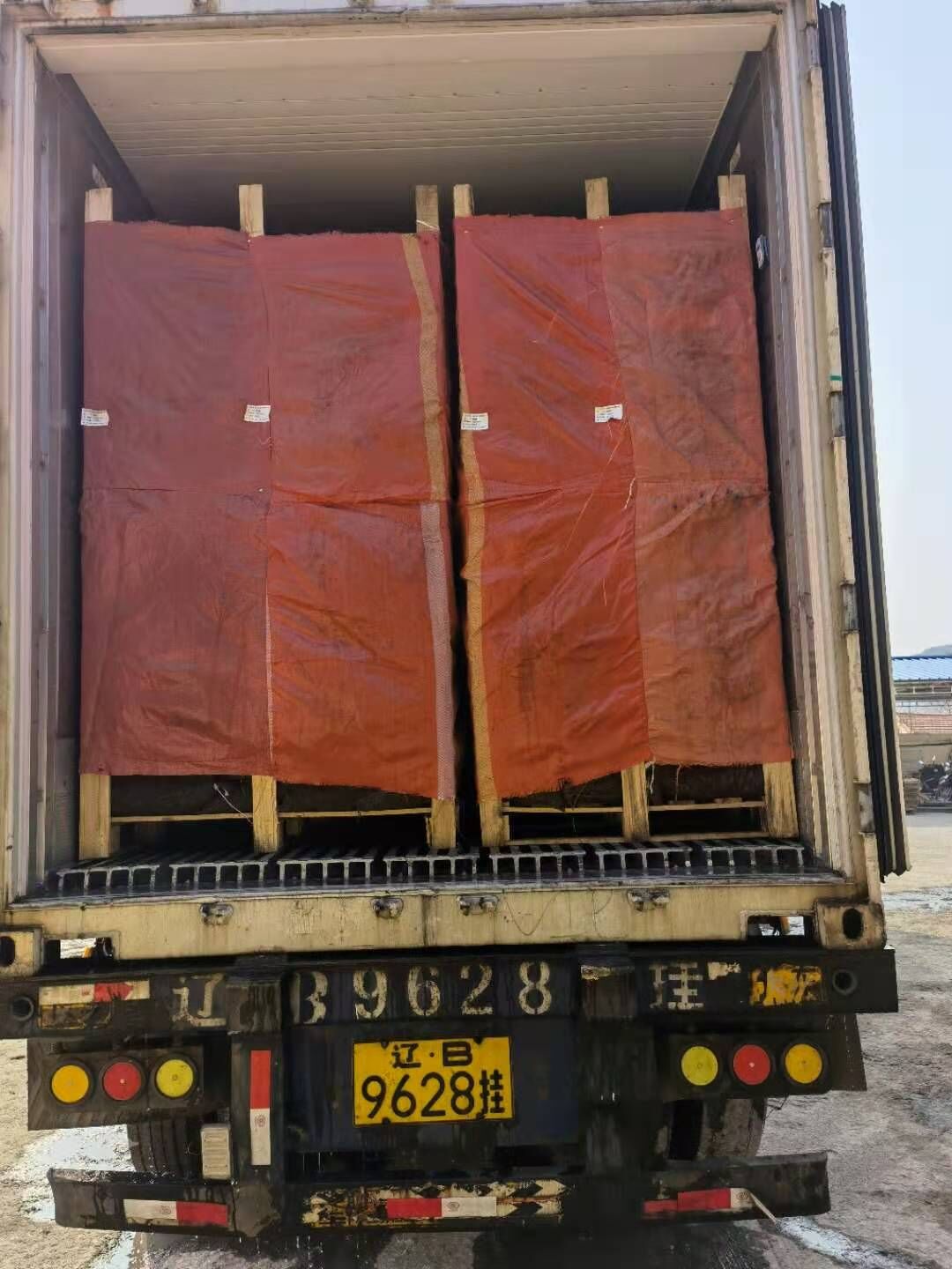 Easy Peeled Small Chestnut / Qianxi Chestnut  60-80pcs , 1kg round bag