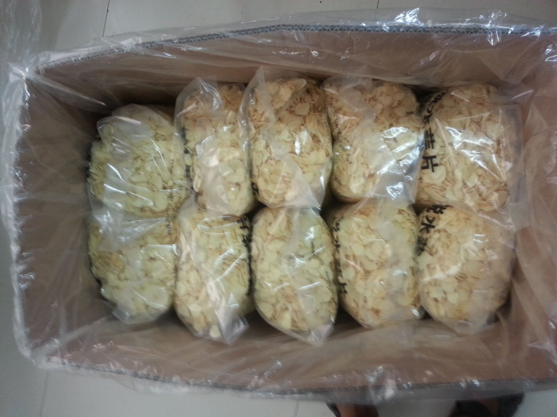 Garlic Flakes  1kg /bag