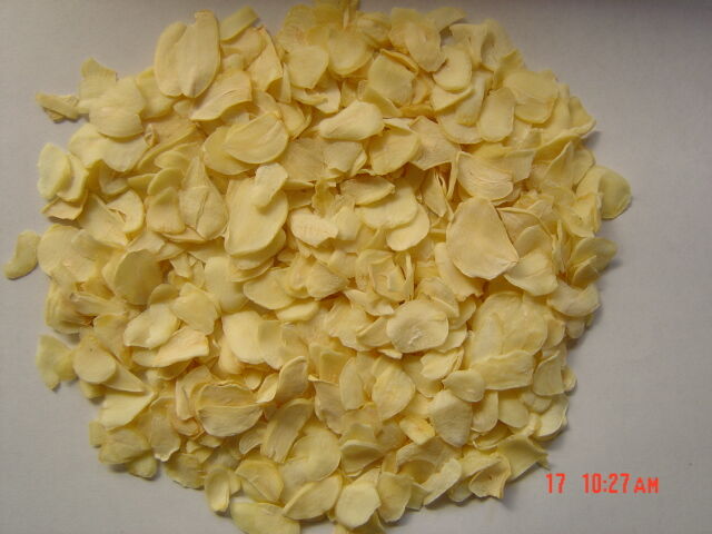 Garlic Flakes  1kg /bag