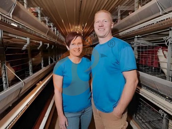 H A chicken battery cage for layers in poultry farm (54)