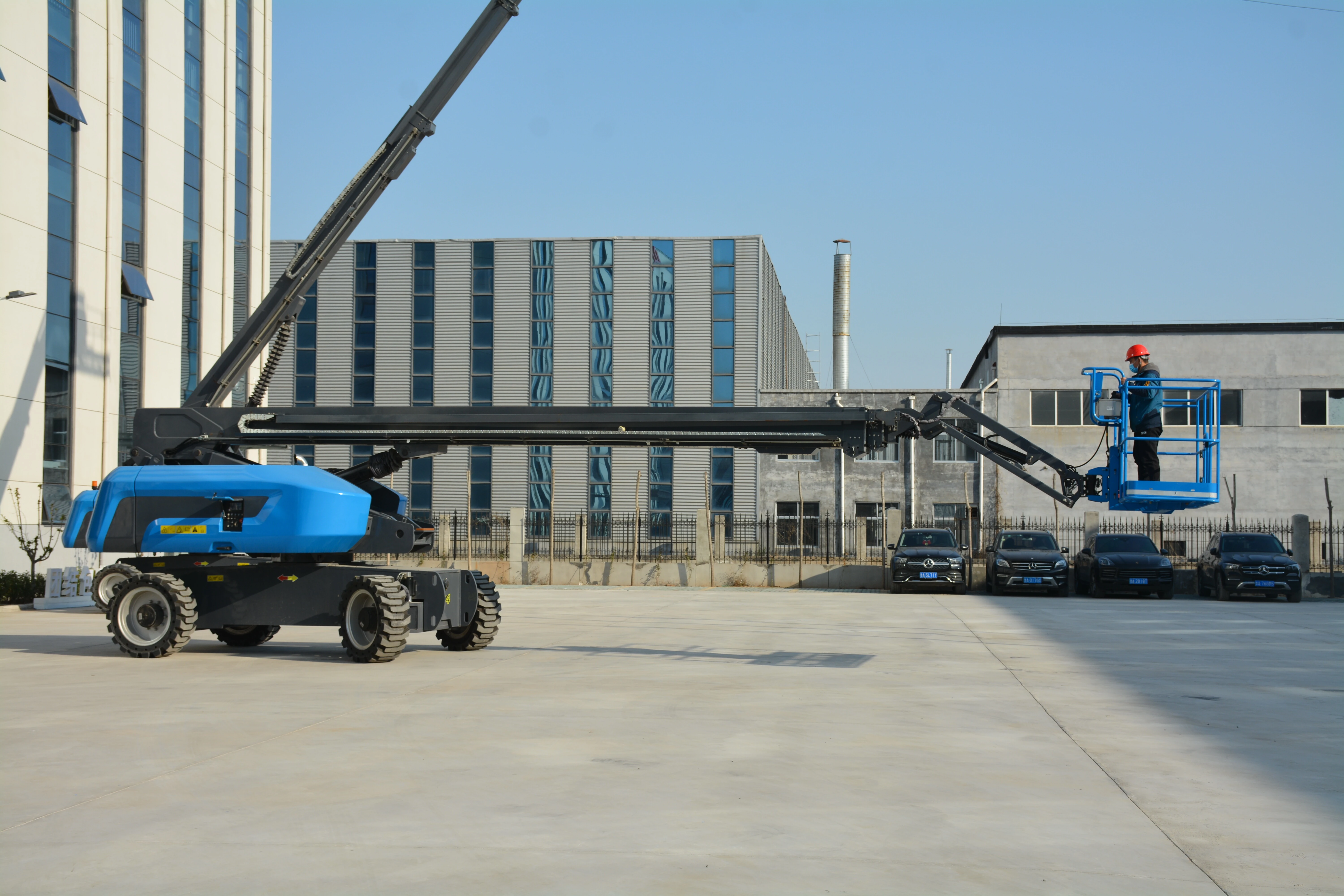 25.8M Work Telescopic Boom Lift , QYZB-24C