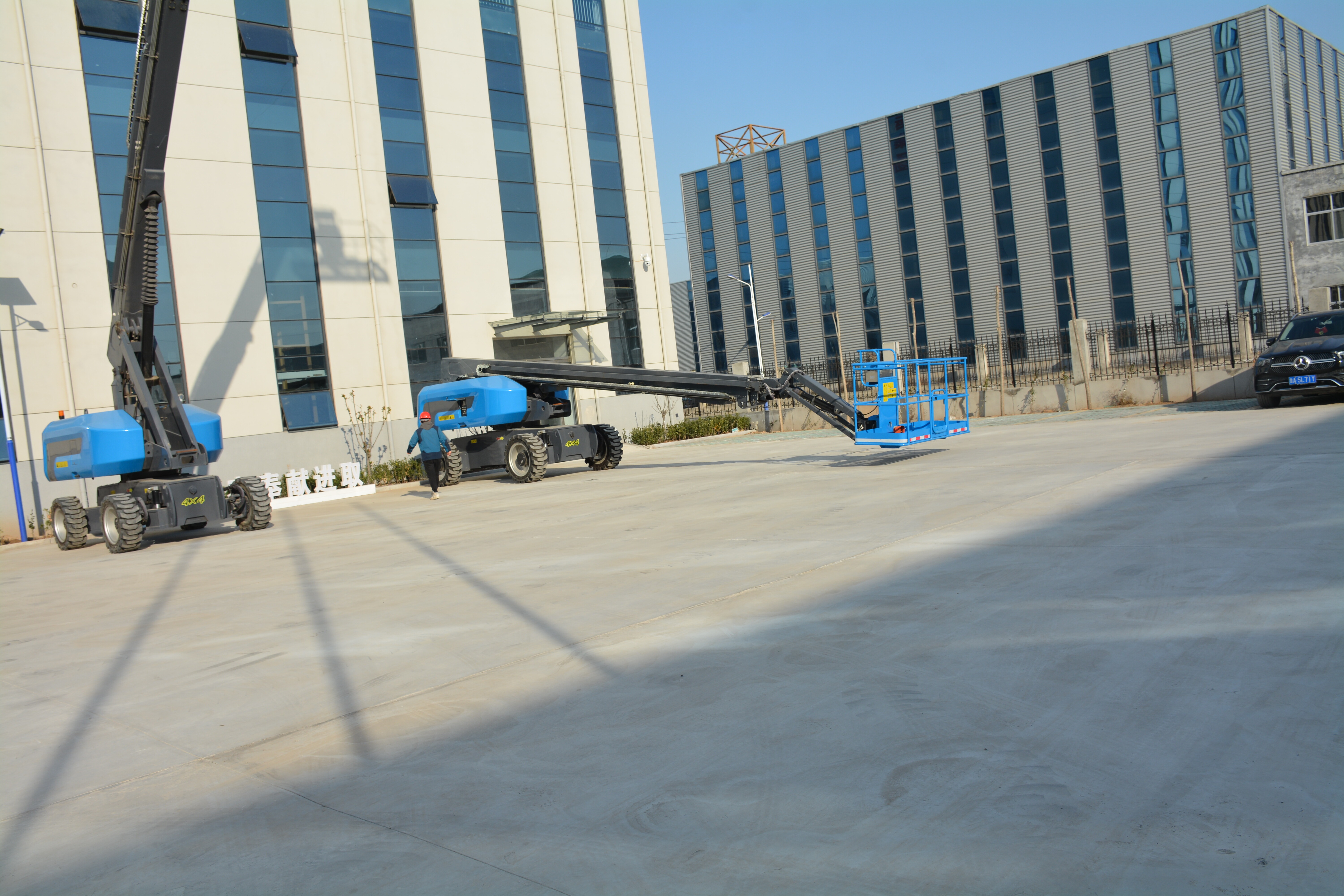 23.8M Work Telescopic Boom Lift , QYZB-22D