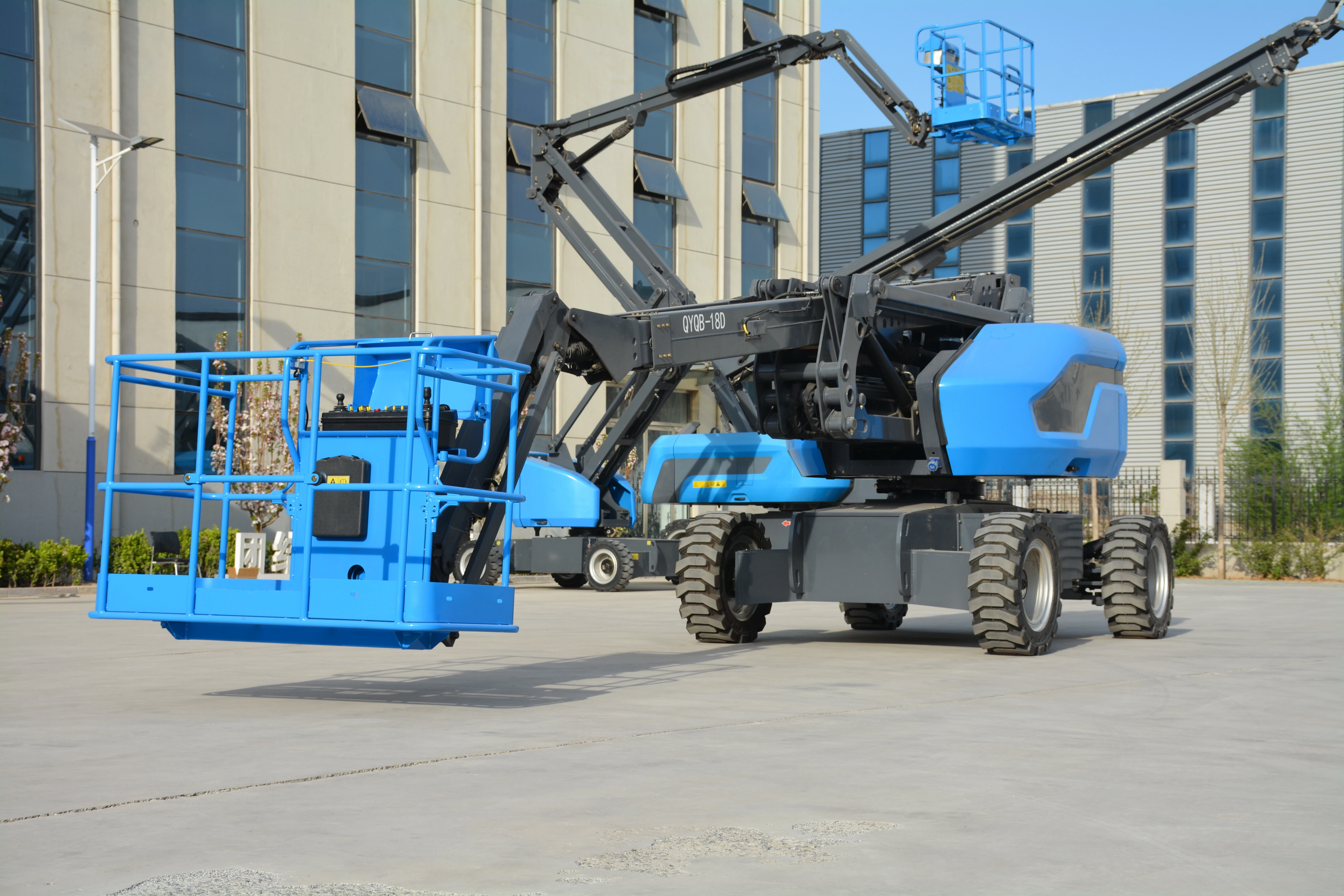 19.7M Work Articulating Boom Lift , QYQB-18D