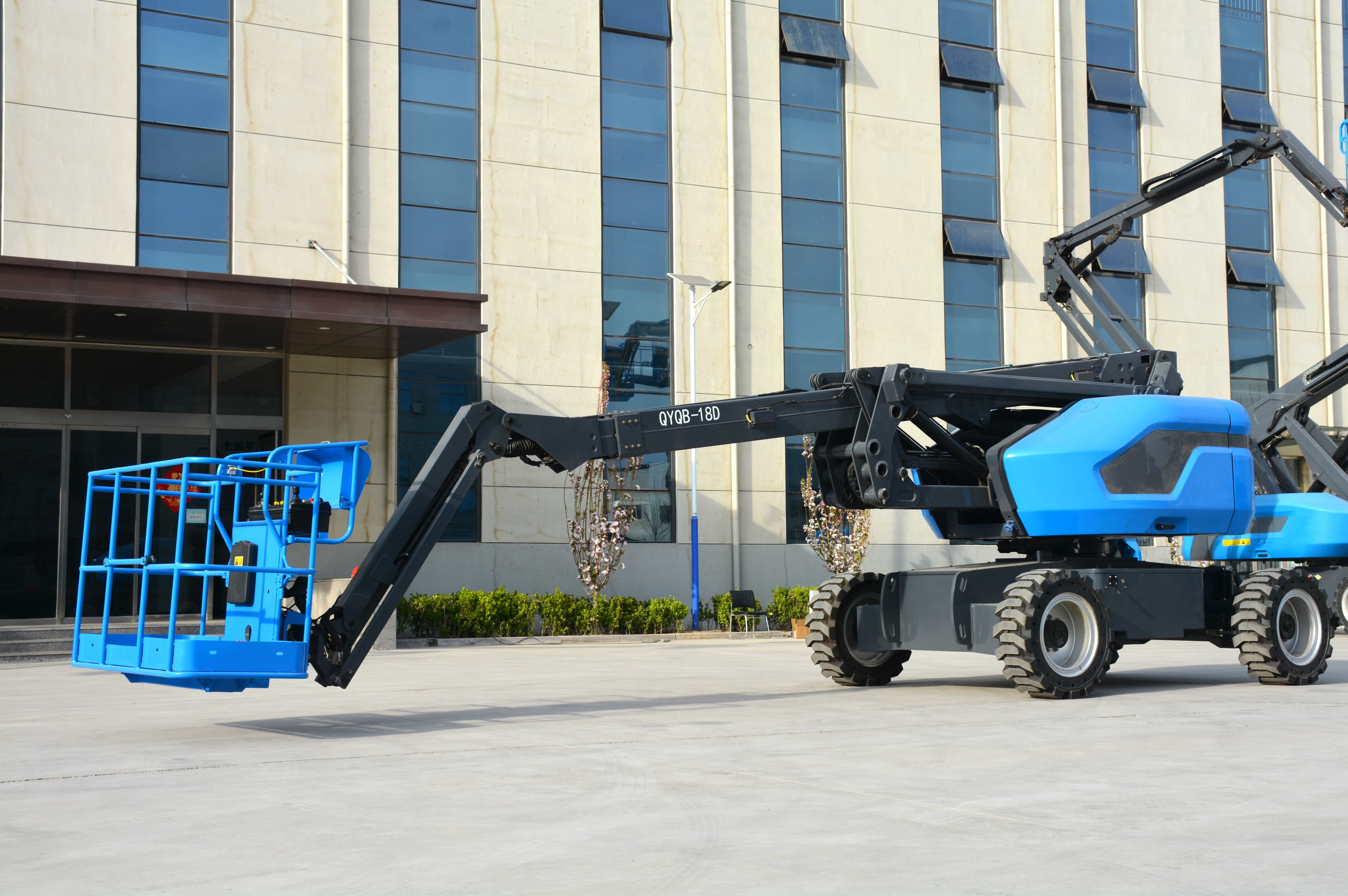 19.7M Work Articulating Boom Lift , QYQB-18D