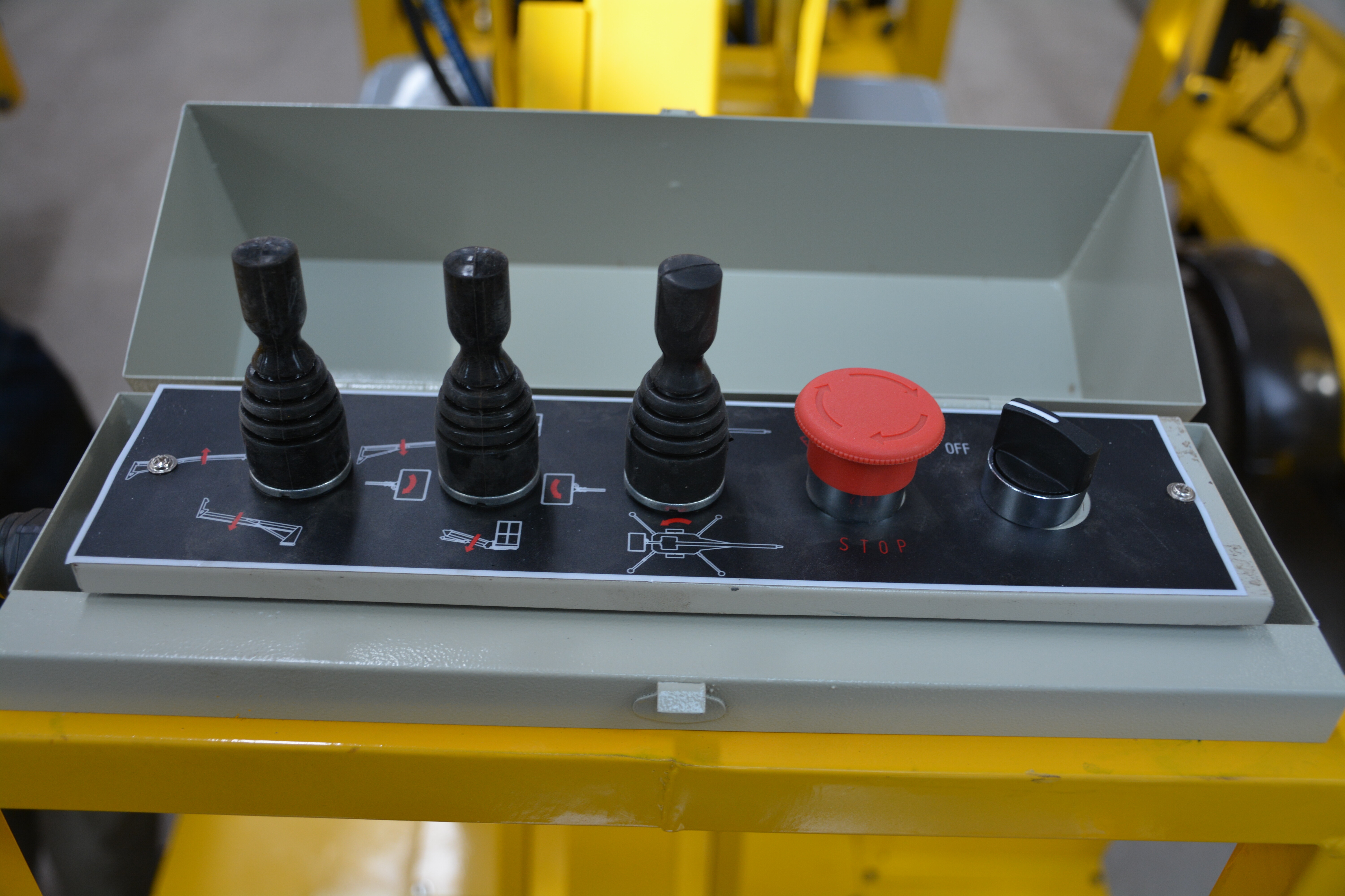 10M Work Towable Boom Lift , QYTGZ08