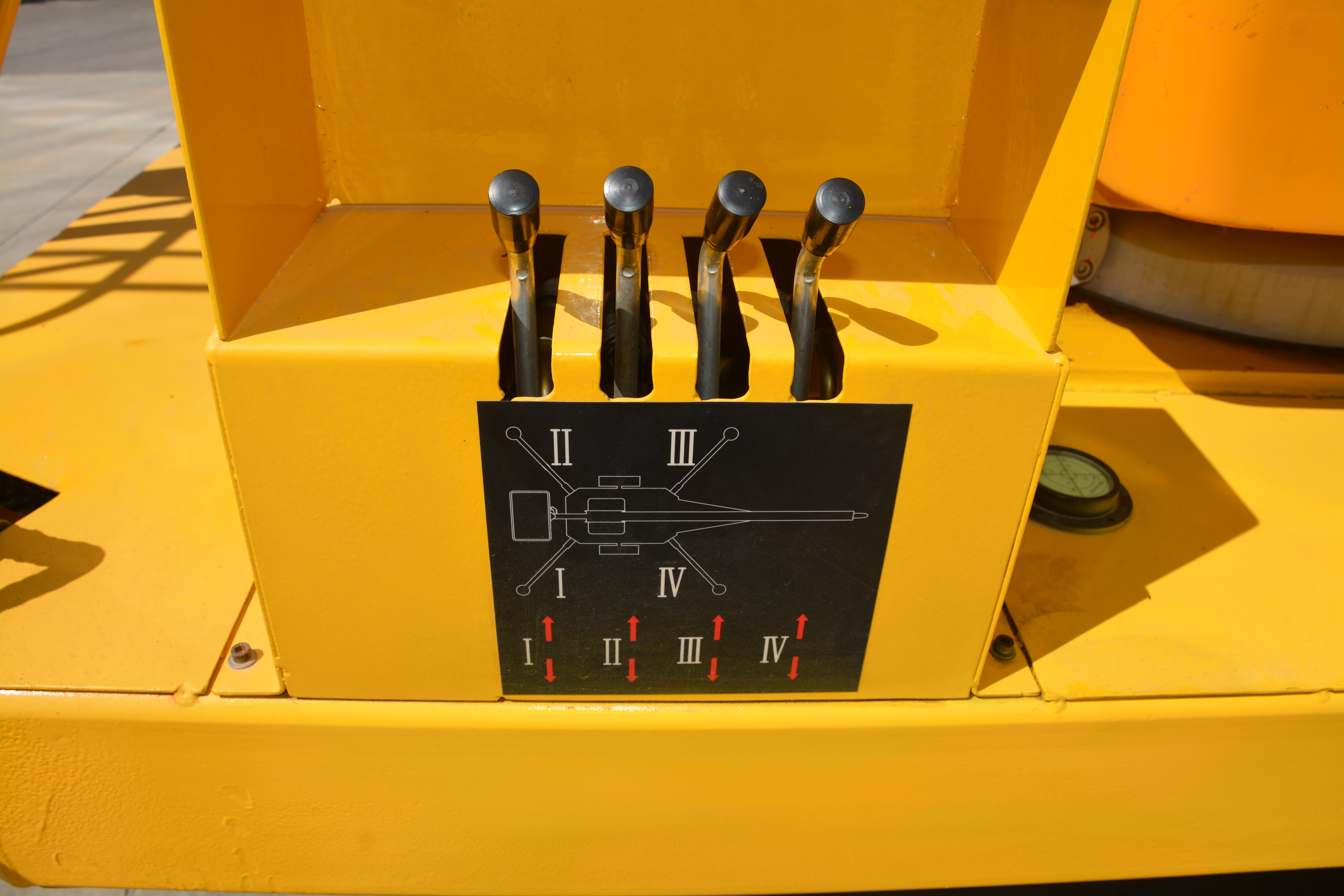 12M Work Towable Boom Lift , QYTGZ10