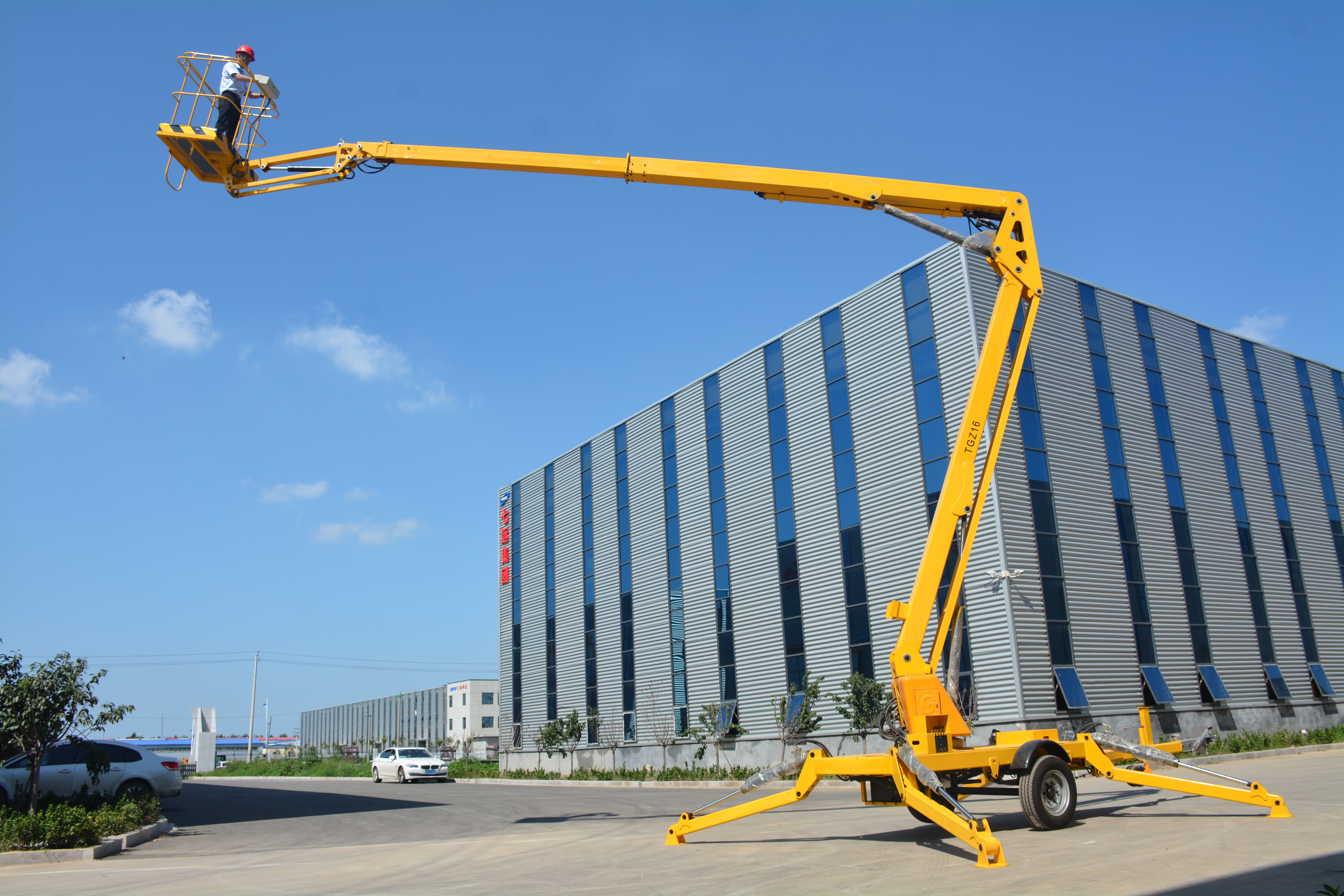 12M Work Towable Boom Lift , QYTGZ10