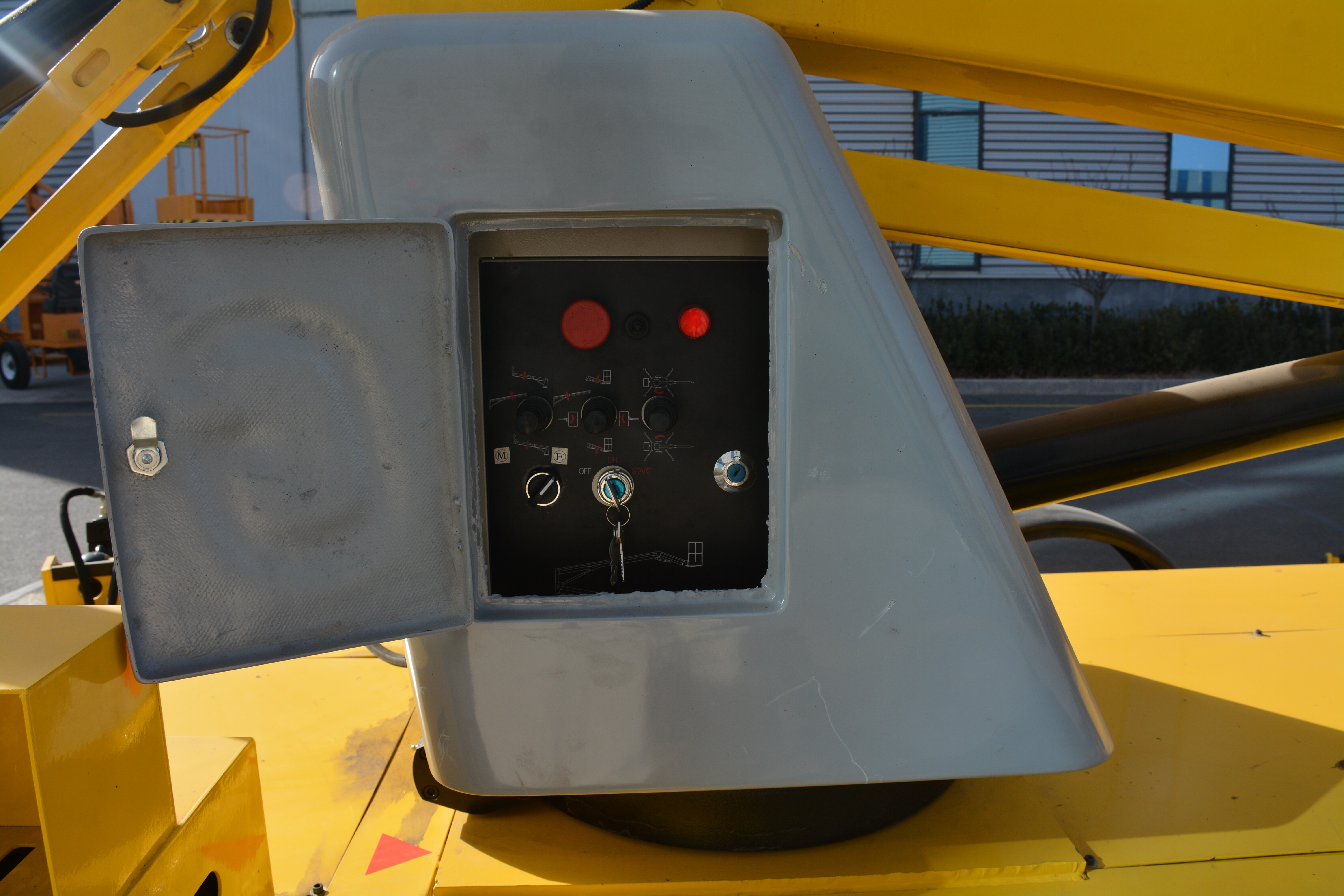 12M Work Towable Boom Lift , QYTGZ10