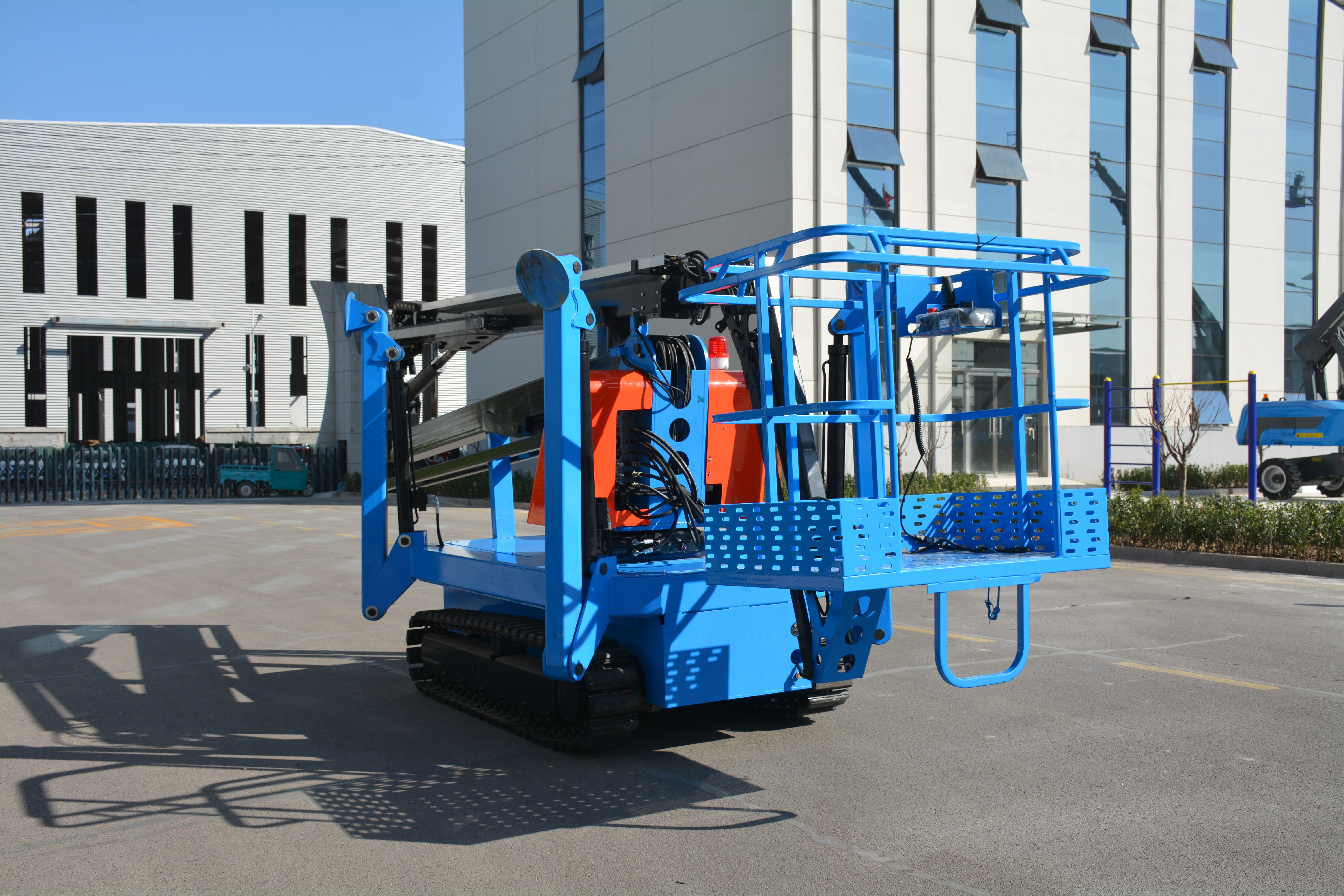 16M Work Crawler Articulating Boom Lift , GTZZ14
