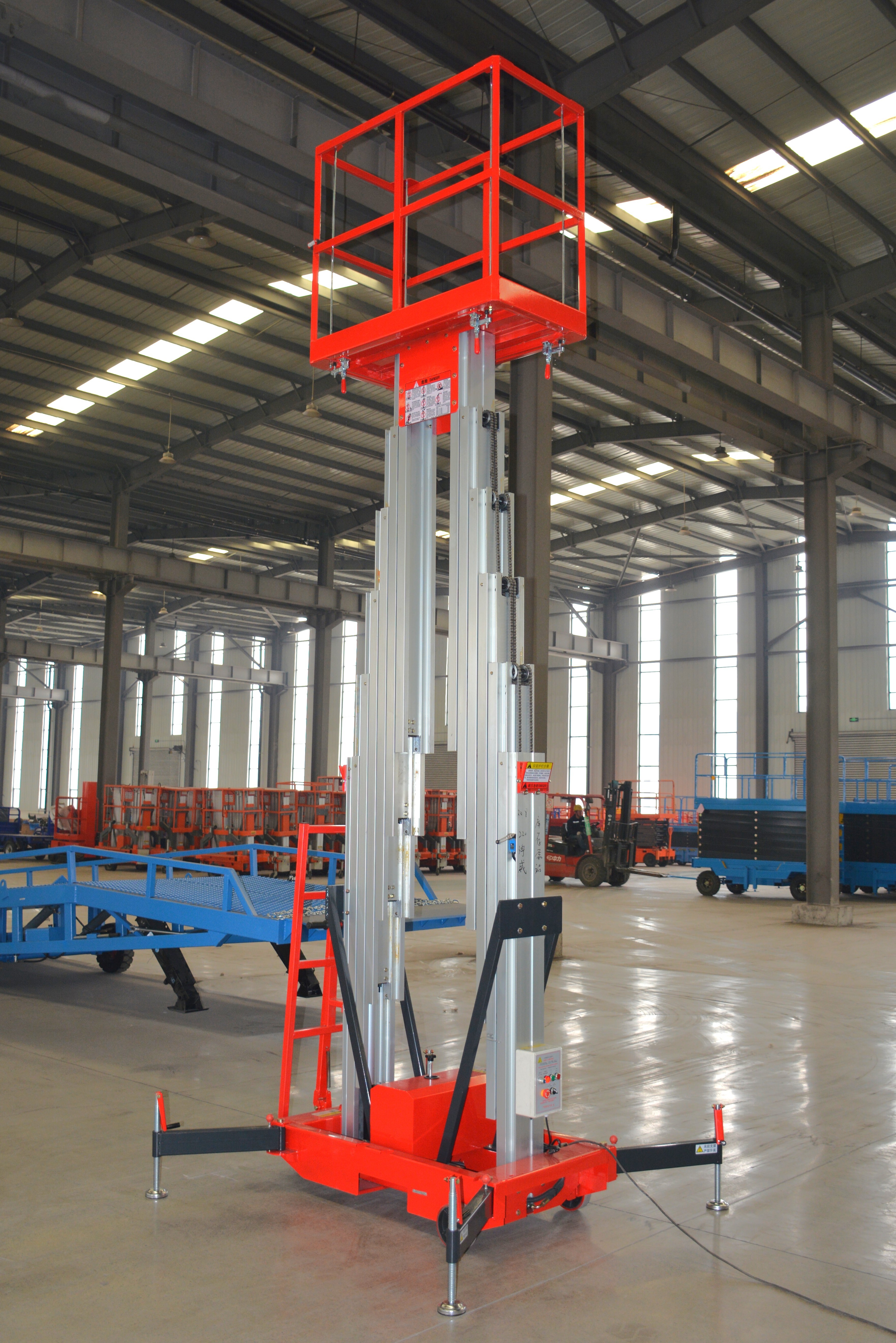 10M Work Double/Triple Mast Aluminum Alloy Lift , QYLH8-300-2