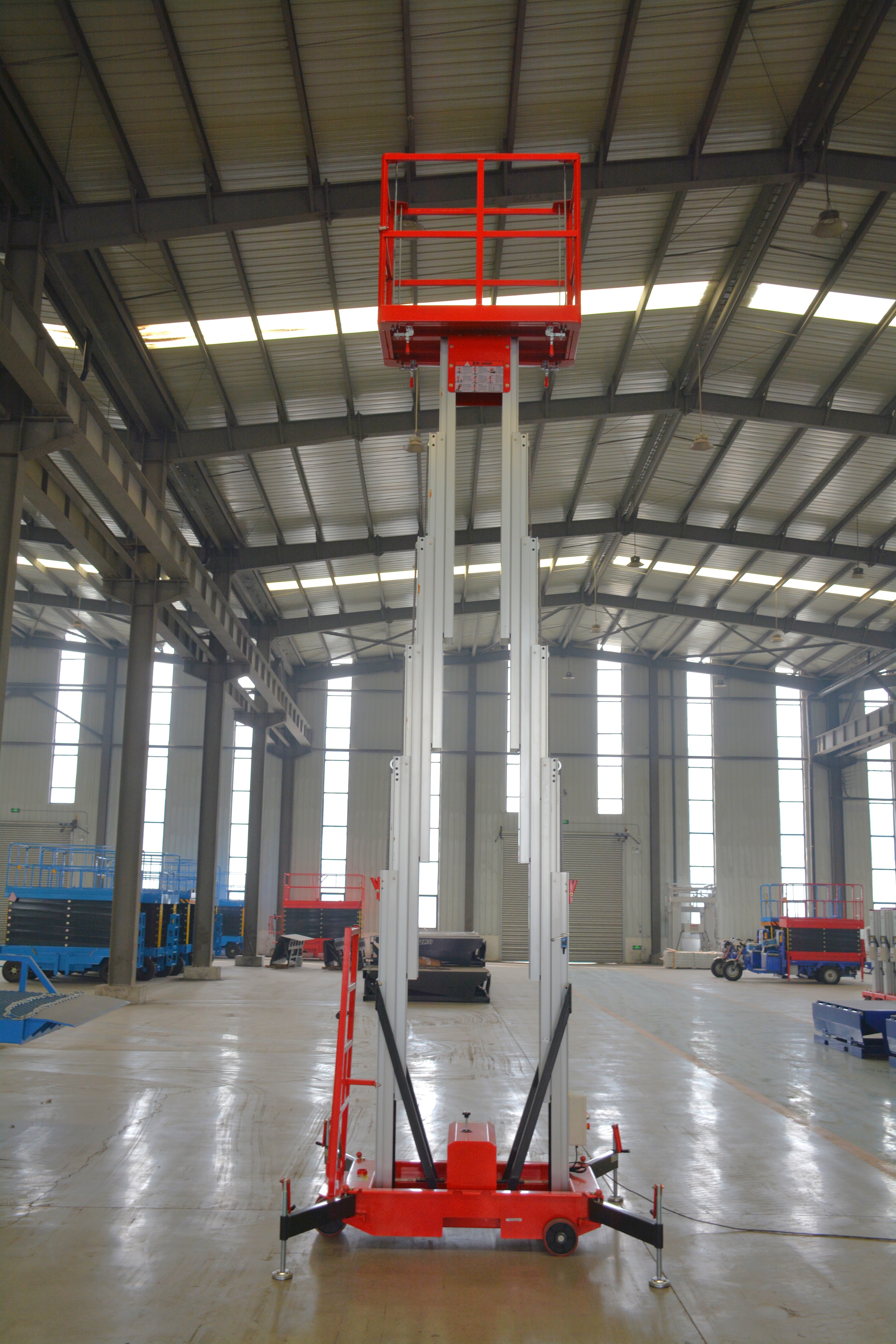 10M Work Double/Triple Mast Aluminum Alloy Lift , QYLH8-300-2