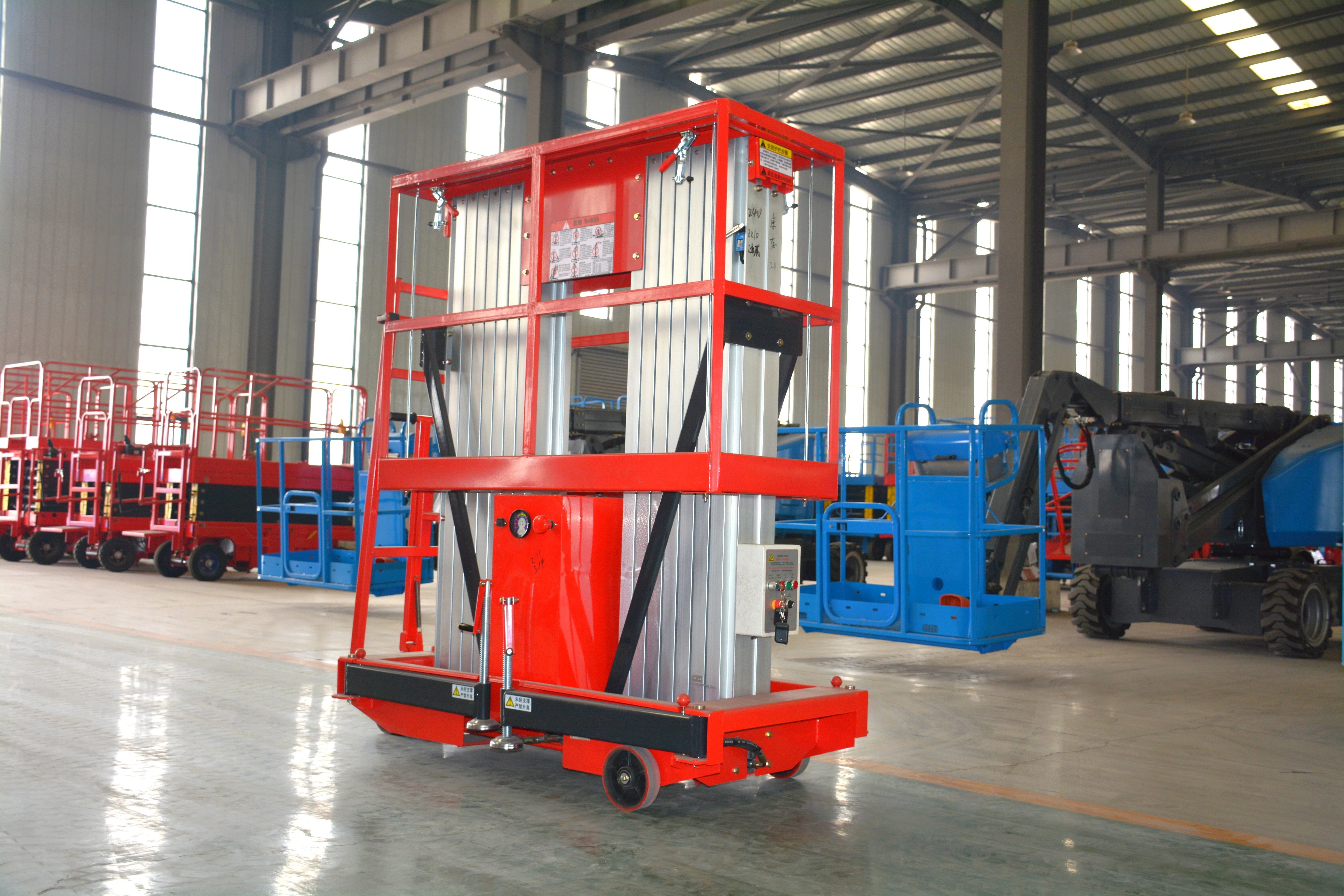 12M Work Double/Triple Mast Aluminum Alloy Lift , QYLH10-250-2