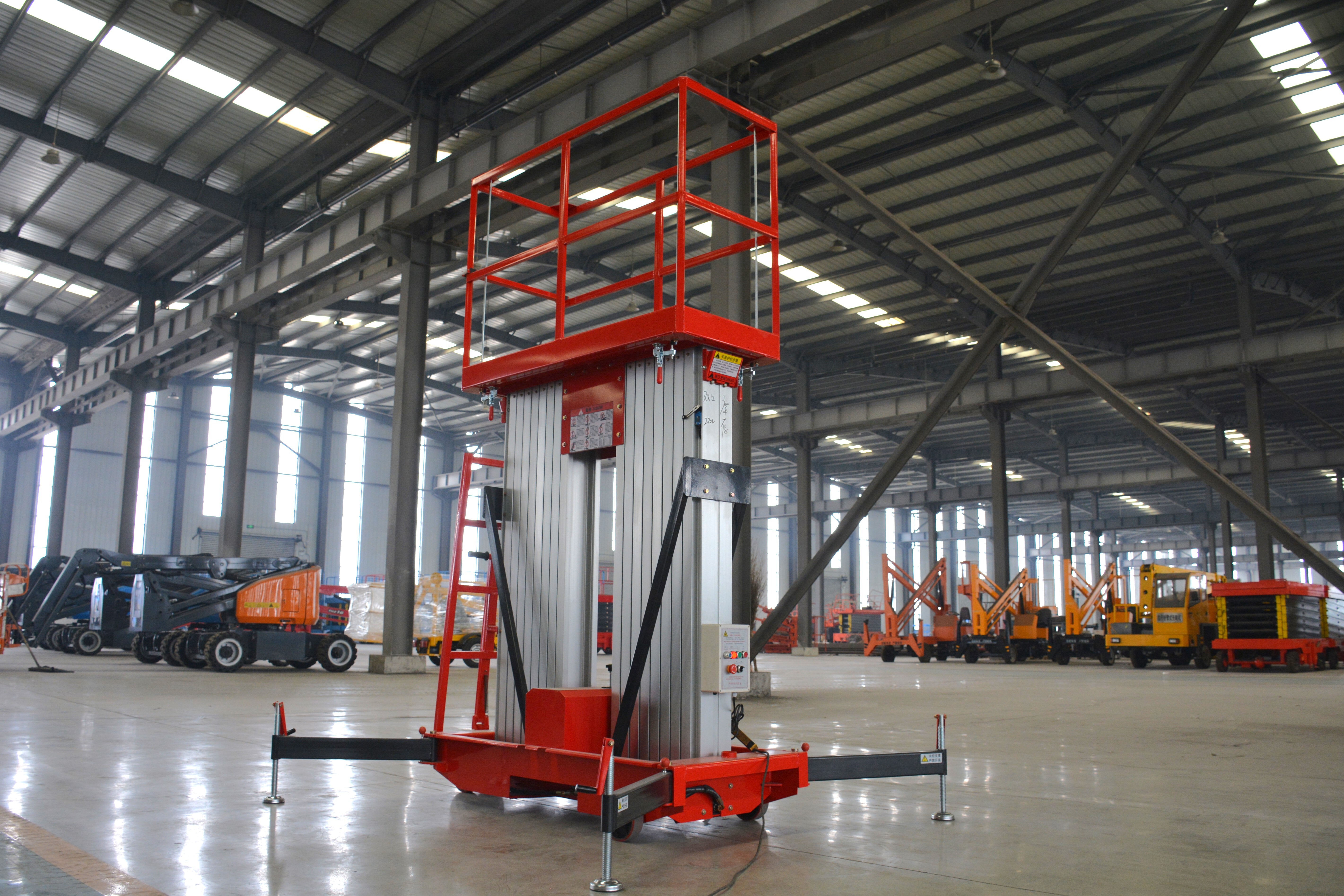 14M Work Double/Triple Mast Aluminum Alloy Lift , QYLH12-200-2