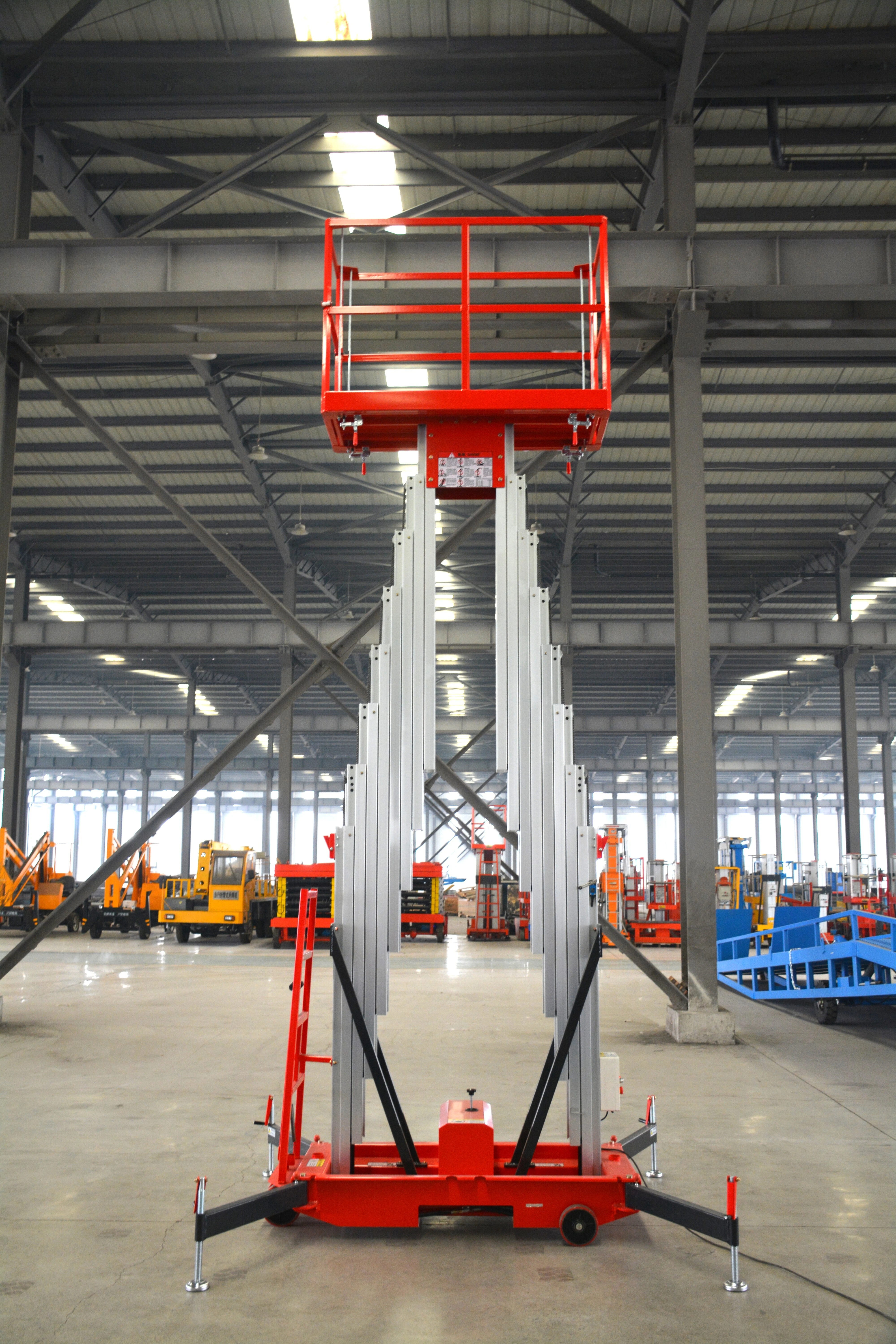 14M Work Double/Triple Mast Aluminum Alloy Lift , QYLH12-200-2