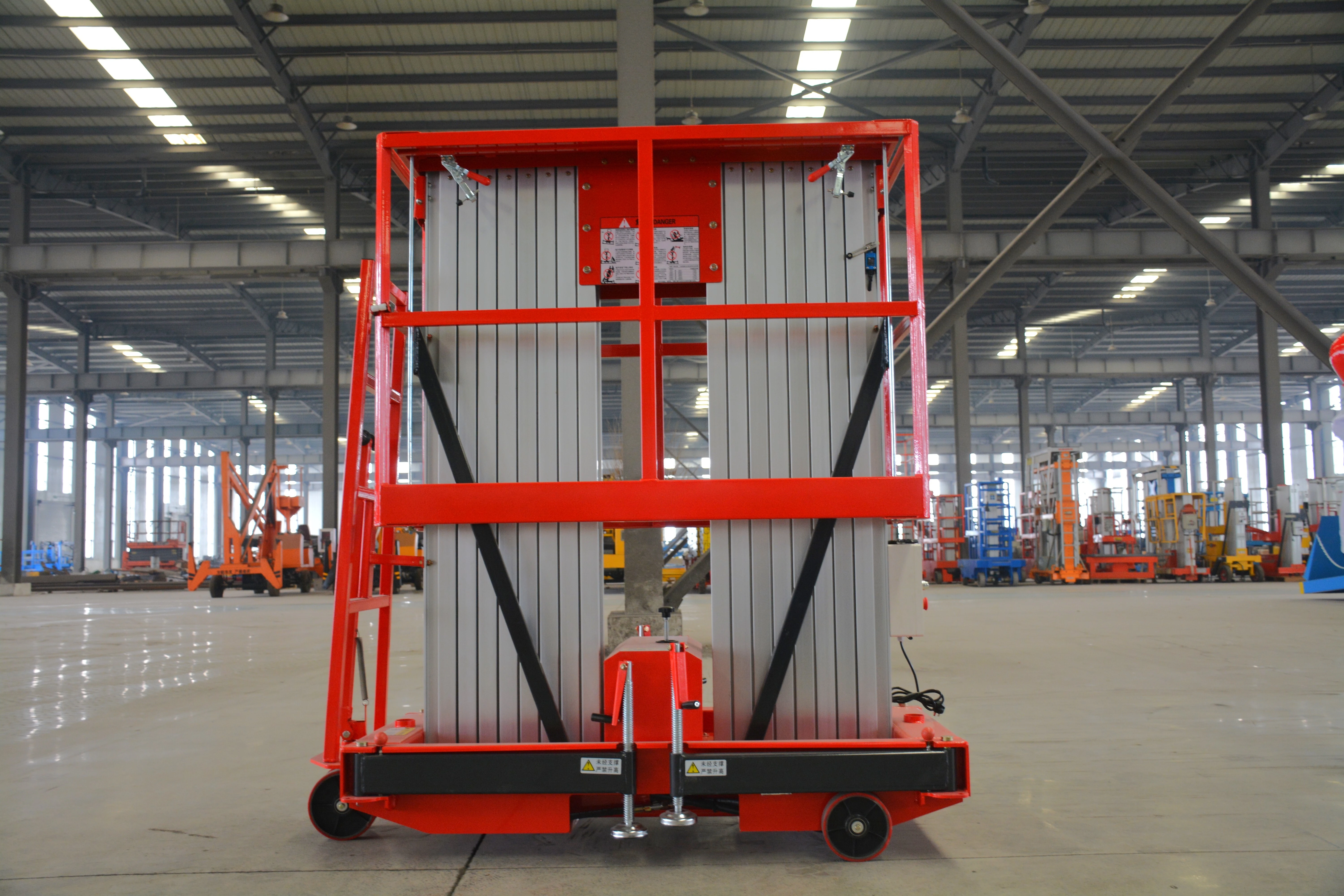 14M Work Double/Triple Mast Aluminum Alloy Lift , QYLH12-200-2