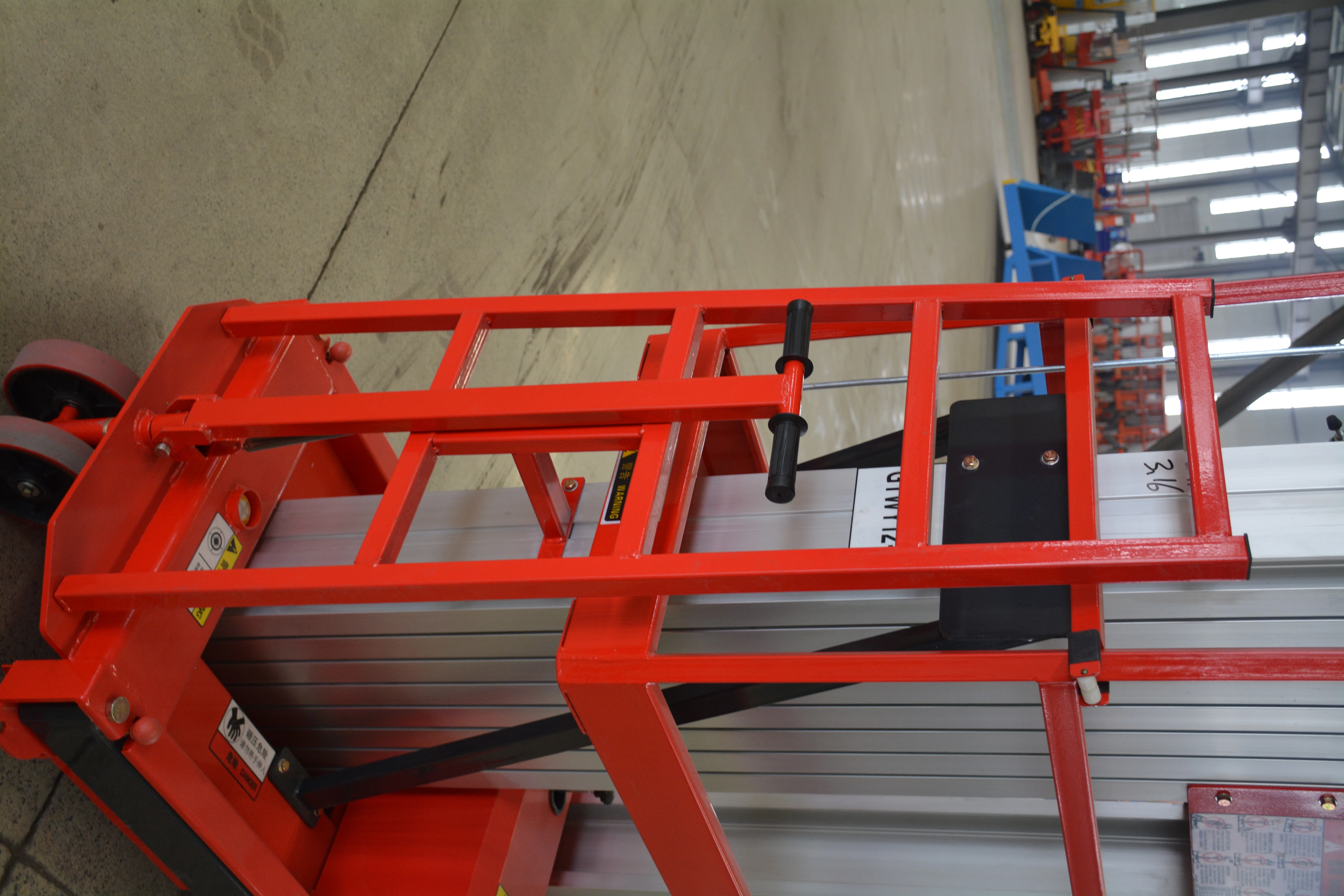 14M Work Double/Triple Mast Aluminum Alloy Lift , QYLH12-200-2