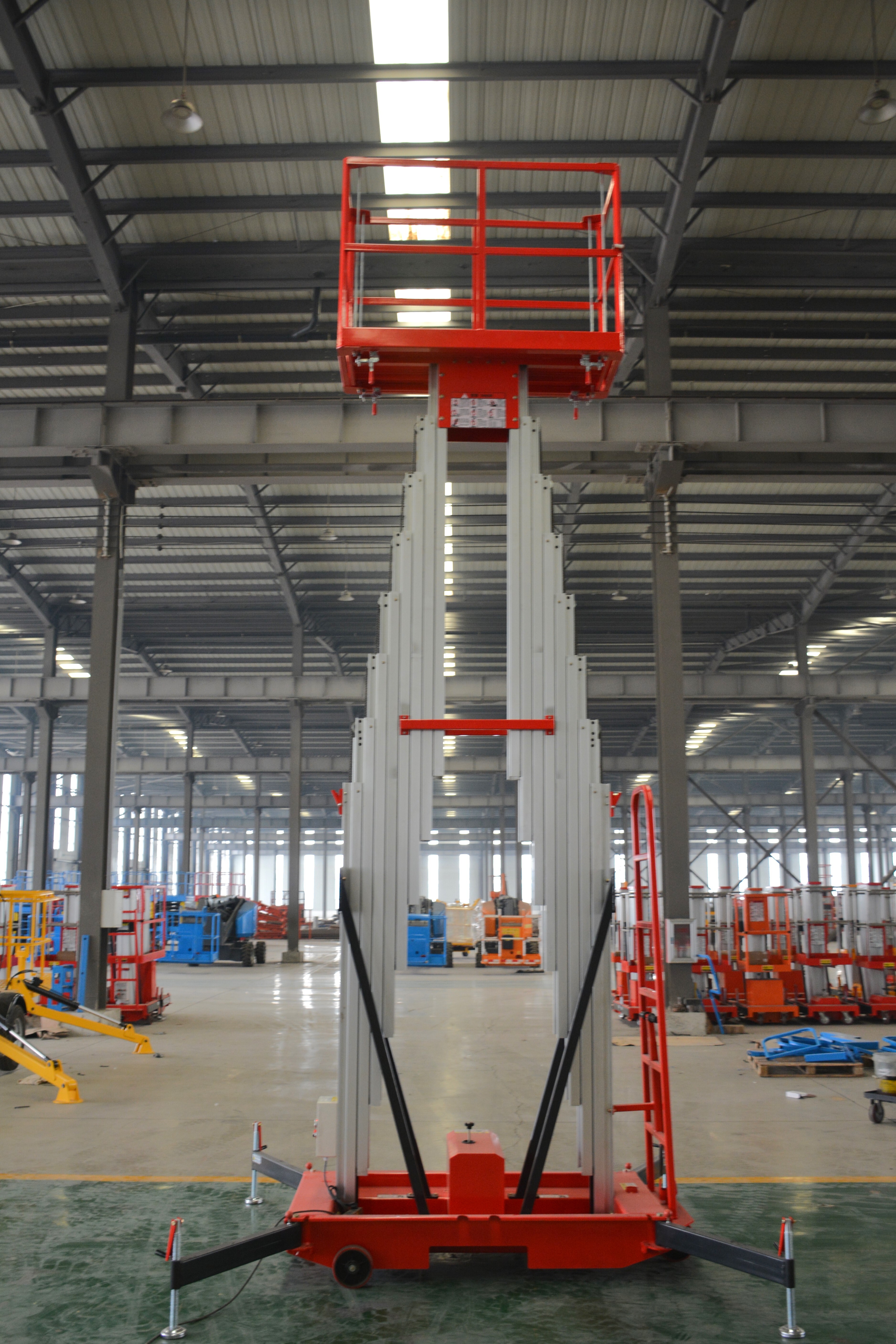 16M Work Double/Triple Mast Aluminum Alloy Lift , QYLH14-150-2
