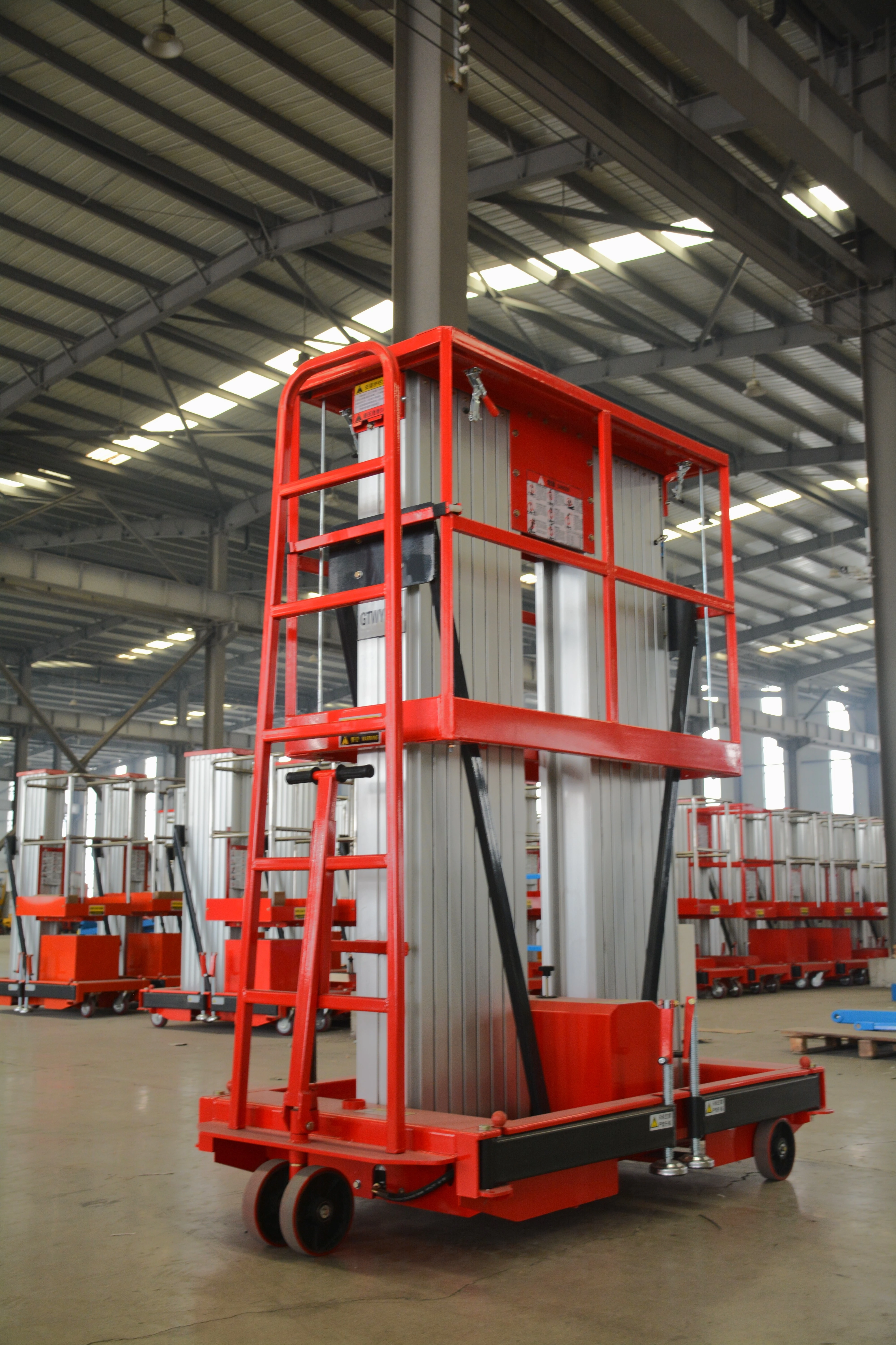 16M Work Double/Triple Mast Aluminum Alloy Lift , QYLH14-150-2