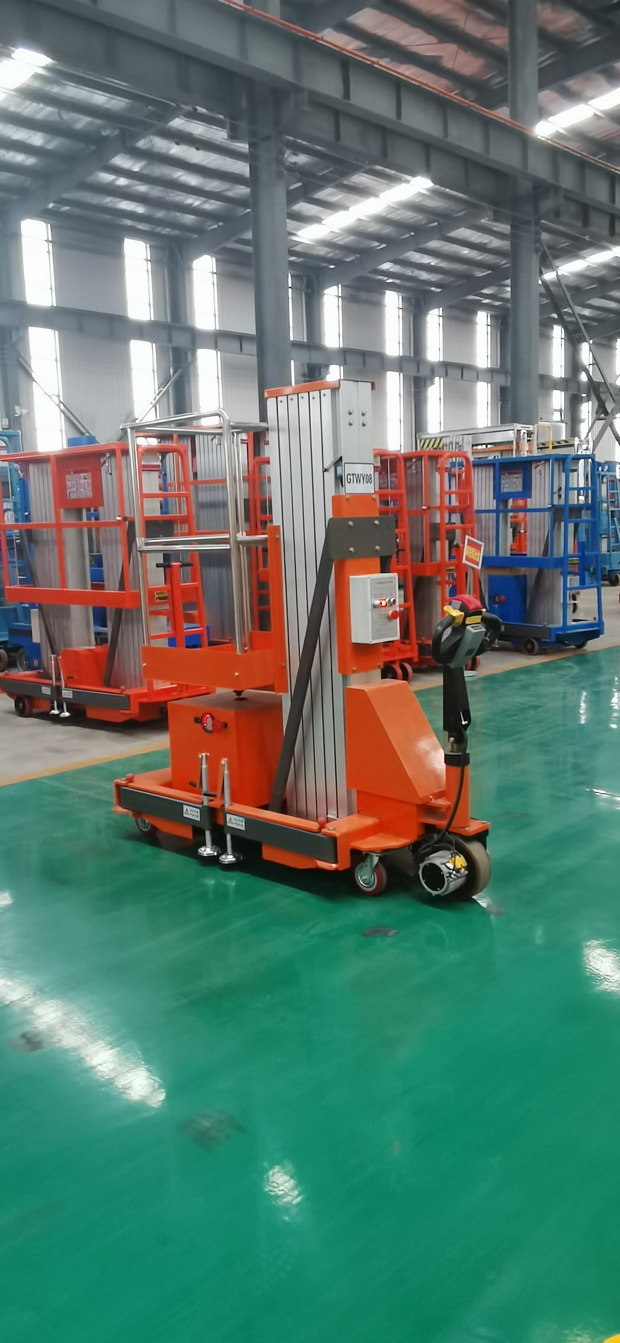 6M Work Assisted Walking Aluminum alloy Lift , QYLH4-100-1