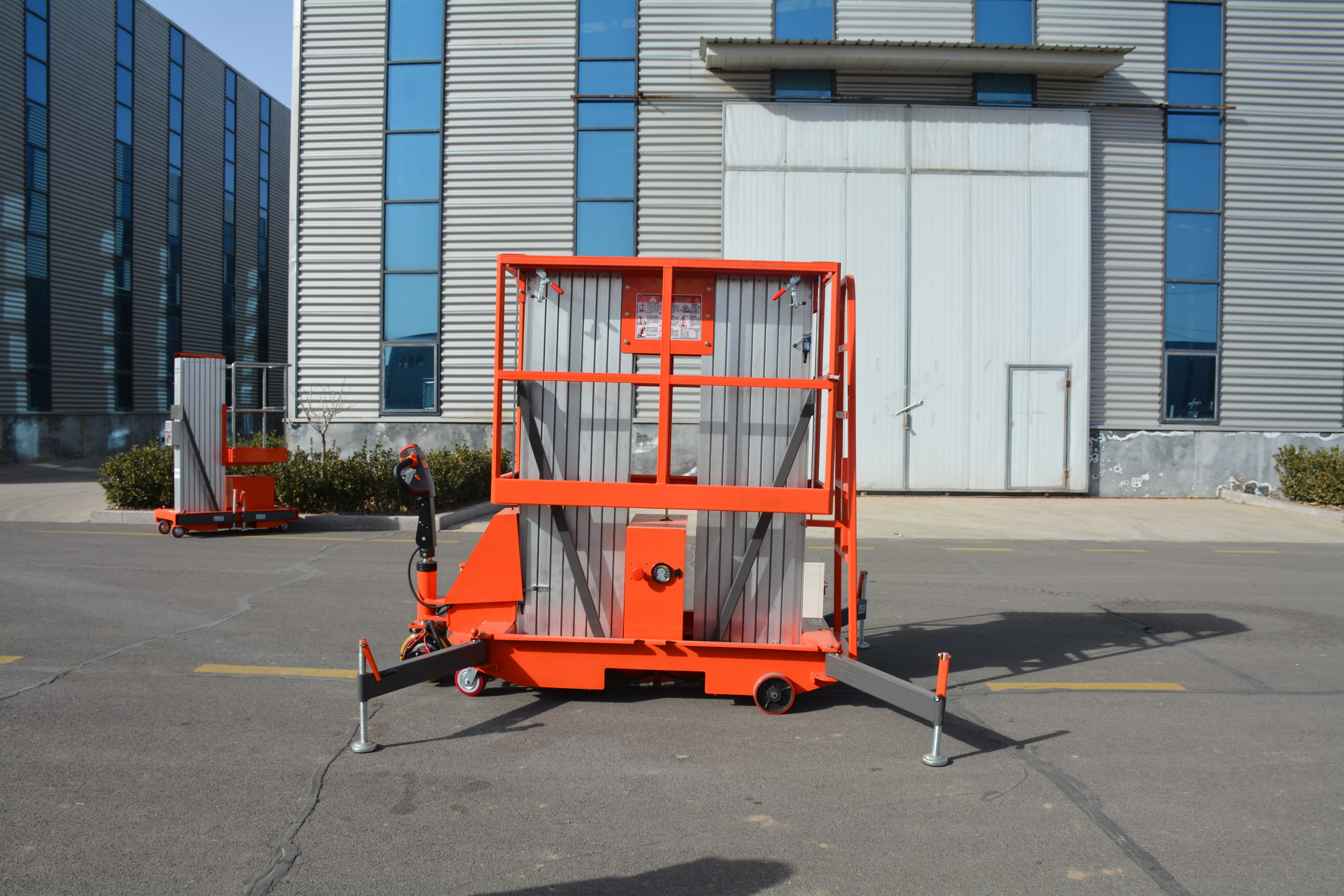 8M Work Assisted Walking Aluminum alloy Lift , QYLH6-200-2