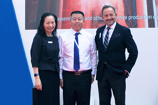 The exhibition has come to a successful conclusion. I am looking forward to meeting you next time.