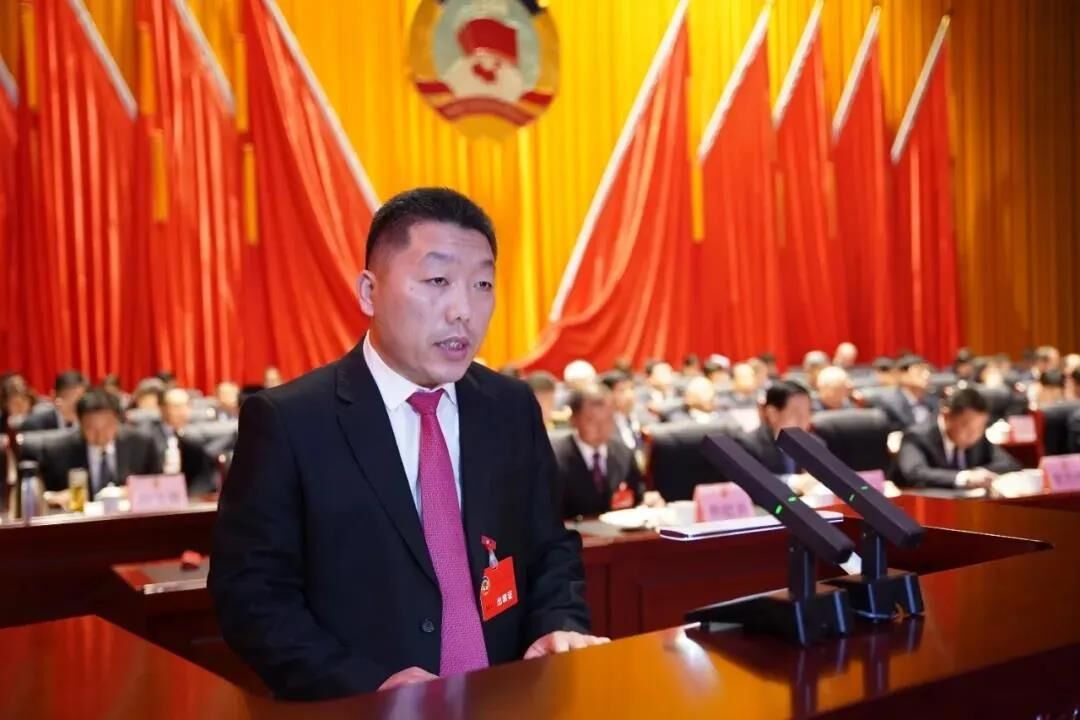 The chairman of our company attended the fifth meeting of the 10th CPPCC and made a speech as a representative