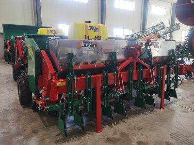NEW Potato Planter