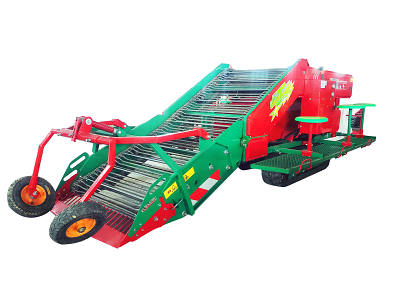  Self-propelled Combine Harvester