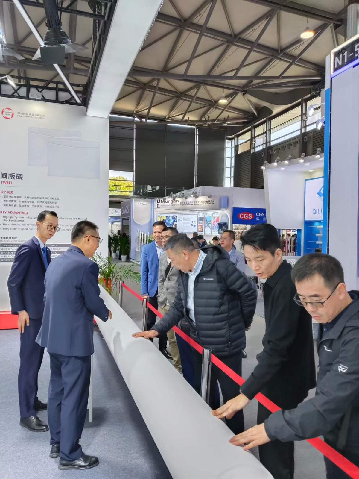 Freedom Ceramics Shines at the 35th Shanghai Industrial Glass Exhibition, Unveiling New HD Roller Technology