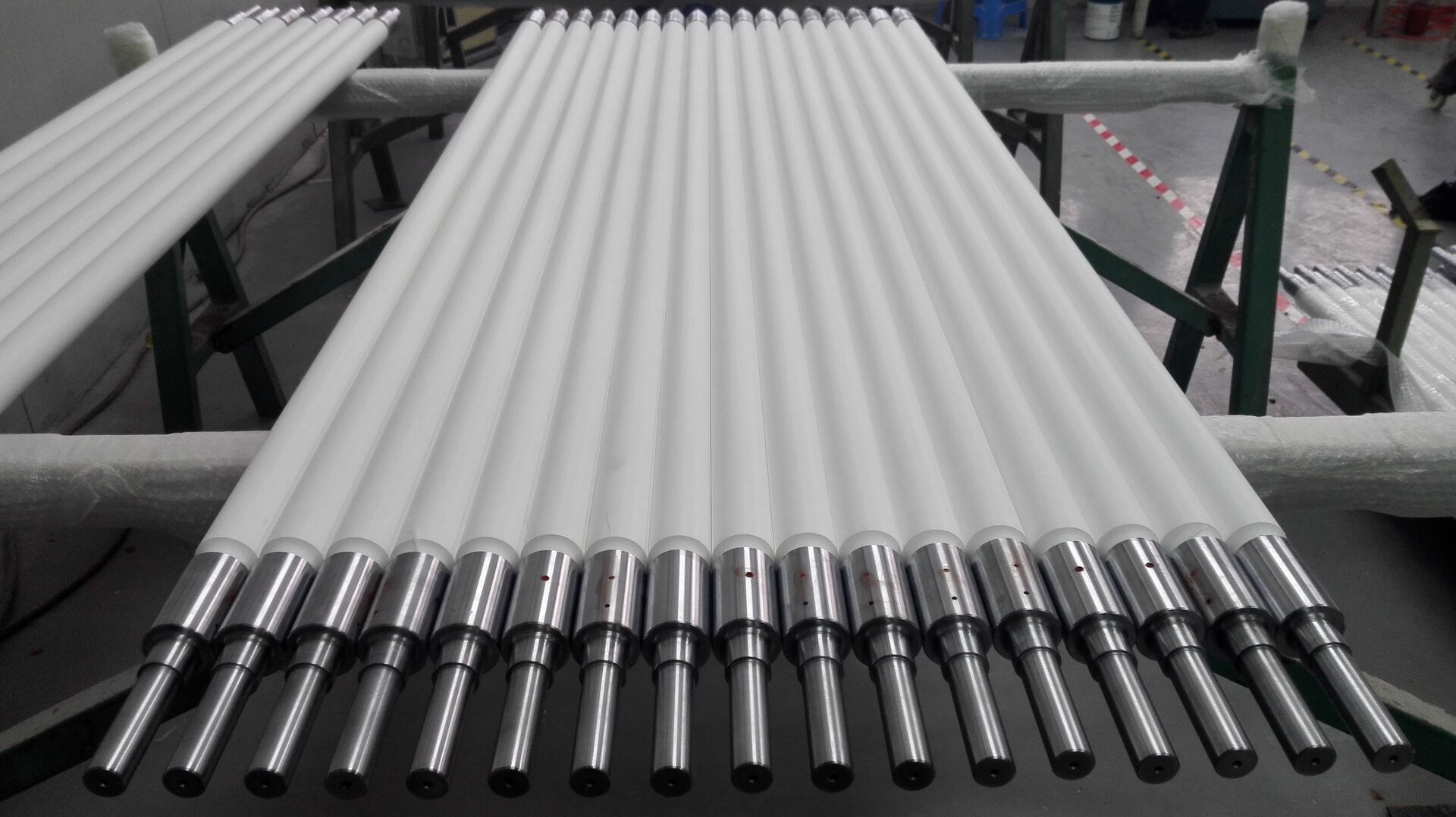 Fused Silica Ceramic Roller for Glass Tempering Furnace