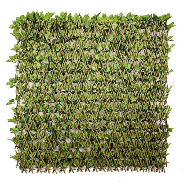 Expandable artificial laurel leaf trellis