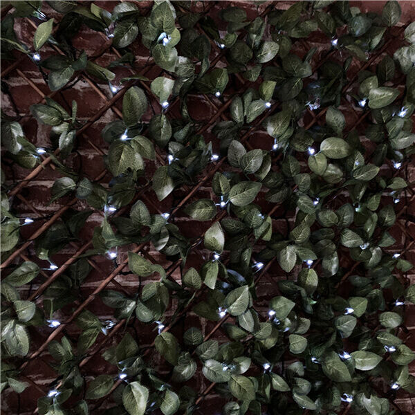 Solar led artificial laurel leaf trellis