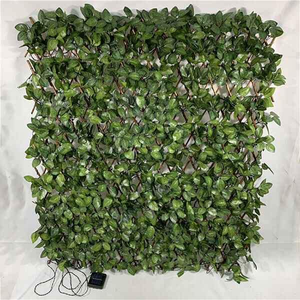 Solar led artificial laurel leaf trellis