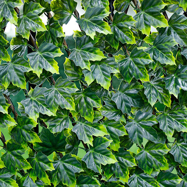 Expandable artificial maple leaf trellis