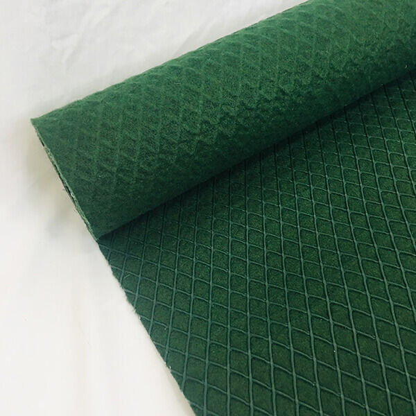 Pe mesh and geotechnical cloth compounded screen