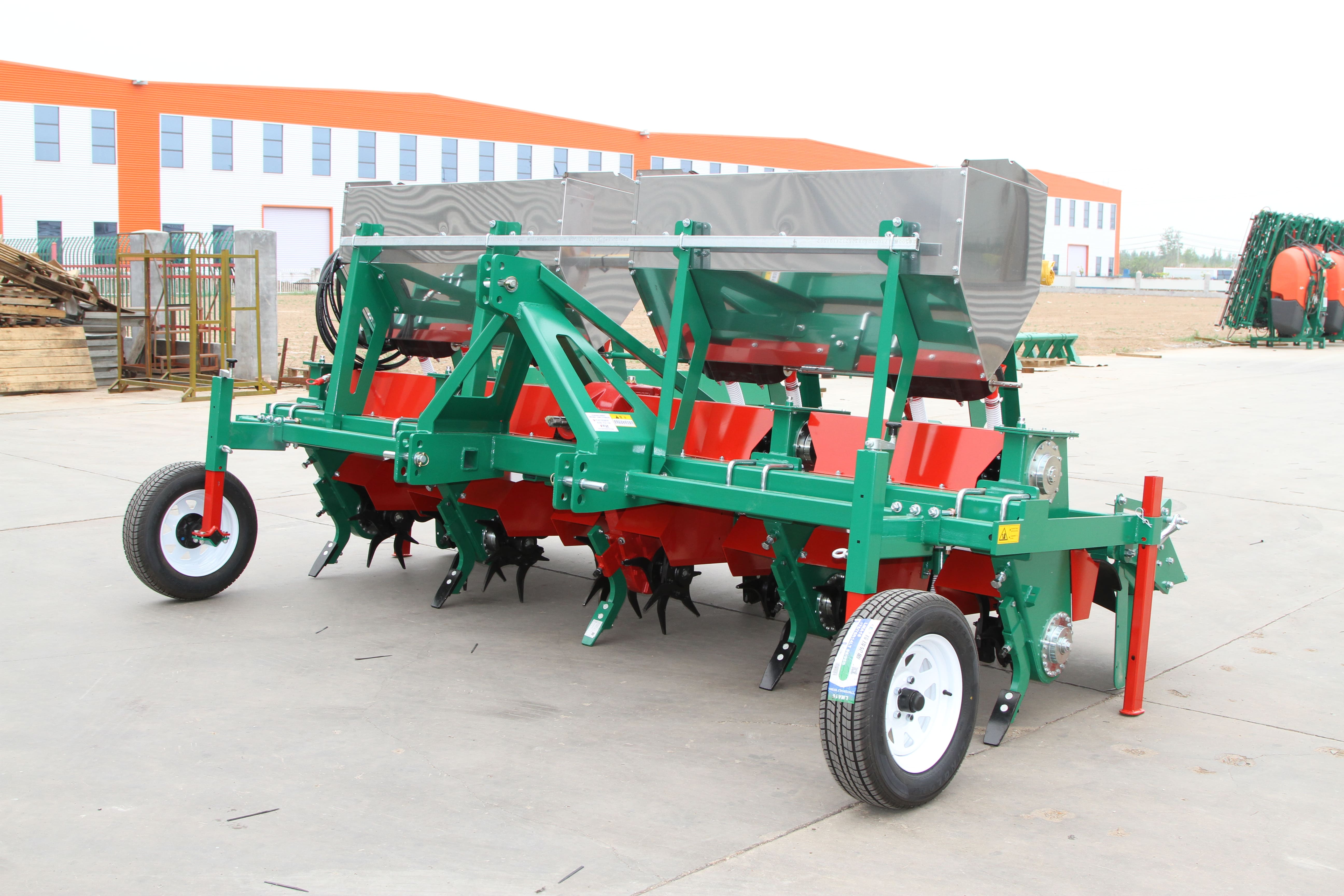 Формирователь гребней для картофеля