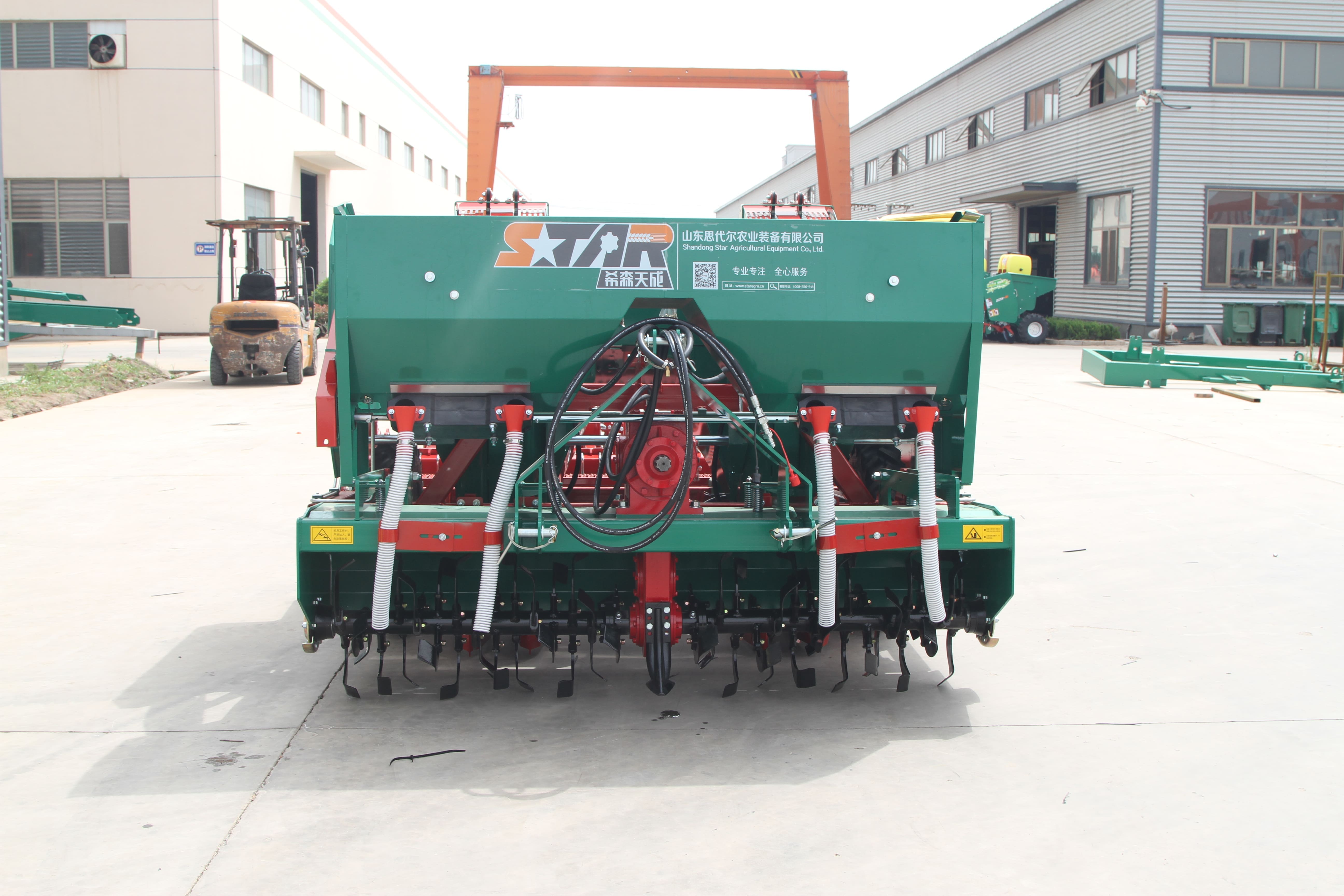 НОВЫЙ Картофелесажалка