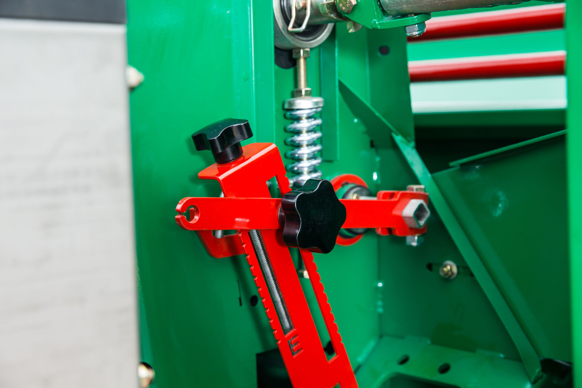 Средняя картофелесажалка