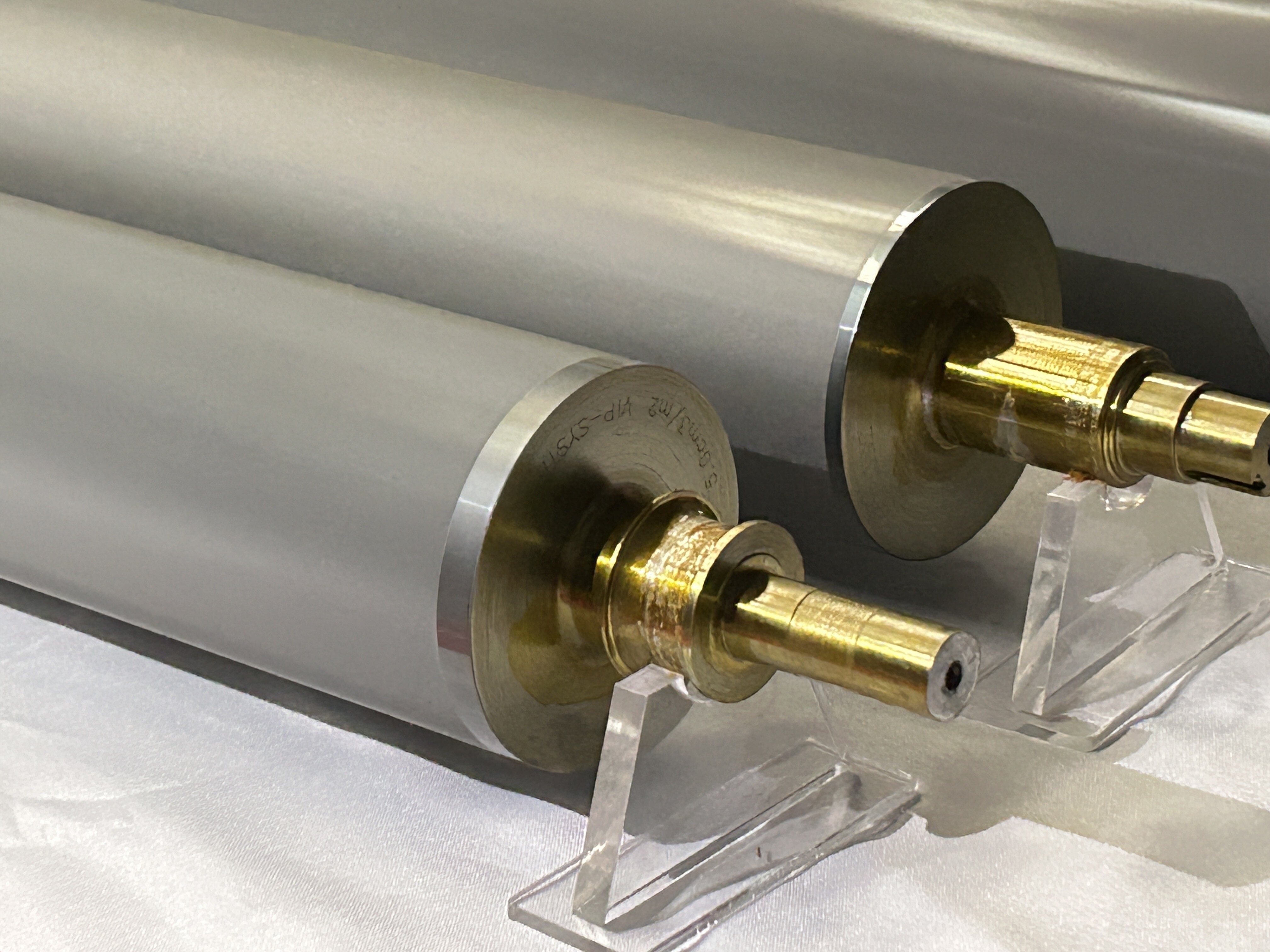 Key Factors in Choosing Anilox Rollers: Cell Count, Volume, and Engraving Type