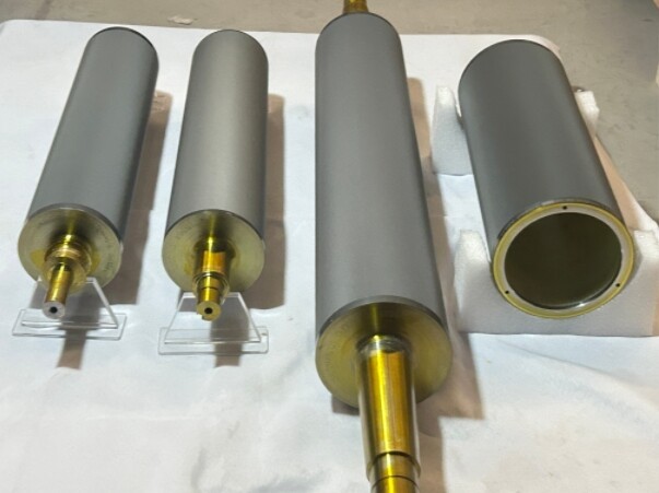 ceramic anilox roller.jpg