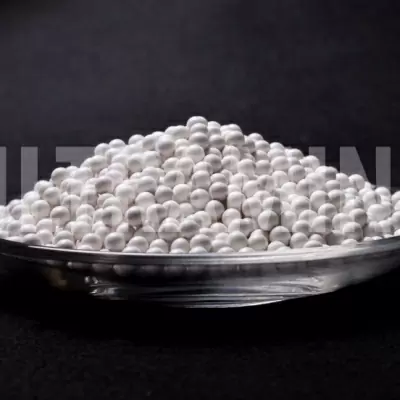 Zirconium silicate grinding ball