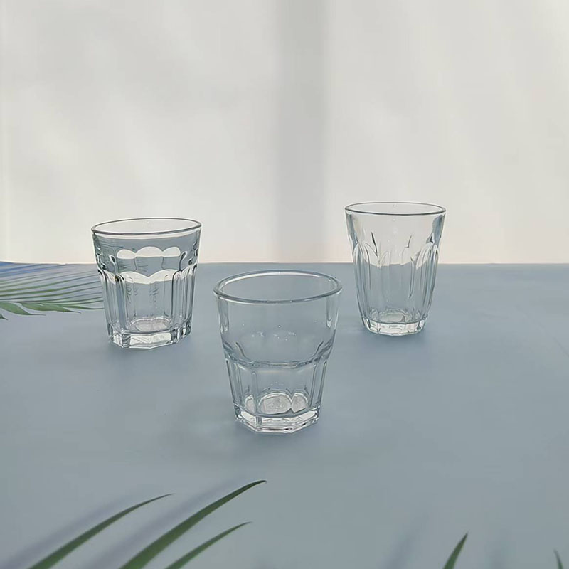 1oz-2oz Wine Glasses BJ1