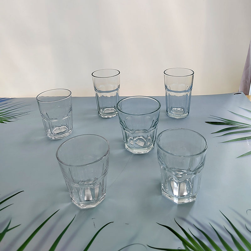 2oz-7oz Wine Glasses BJ2