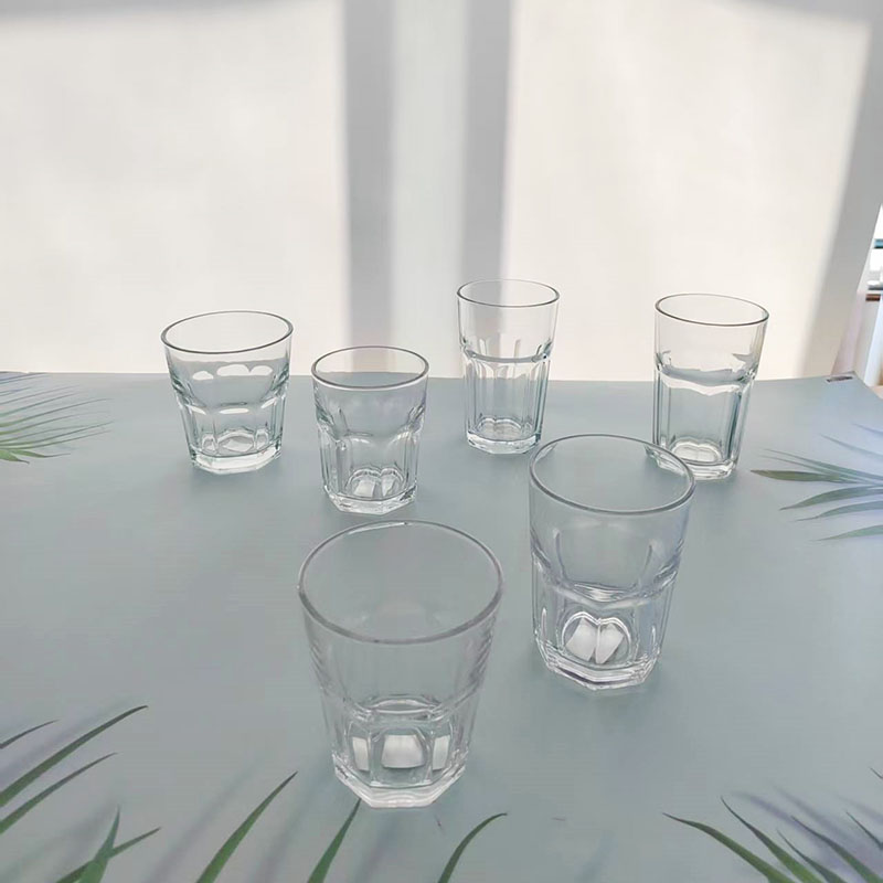 8oz-9oz Wine Glasses BJ3