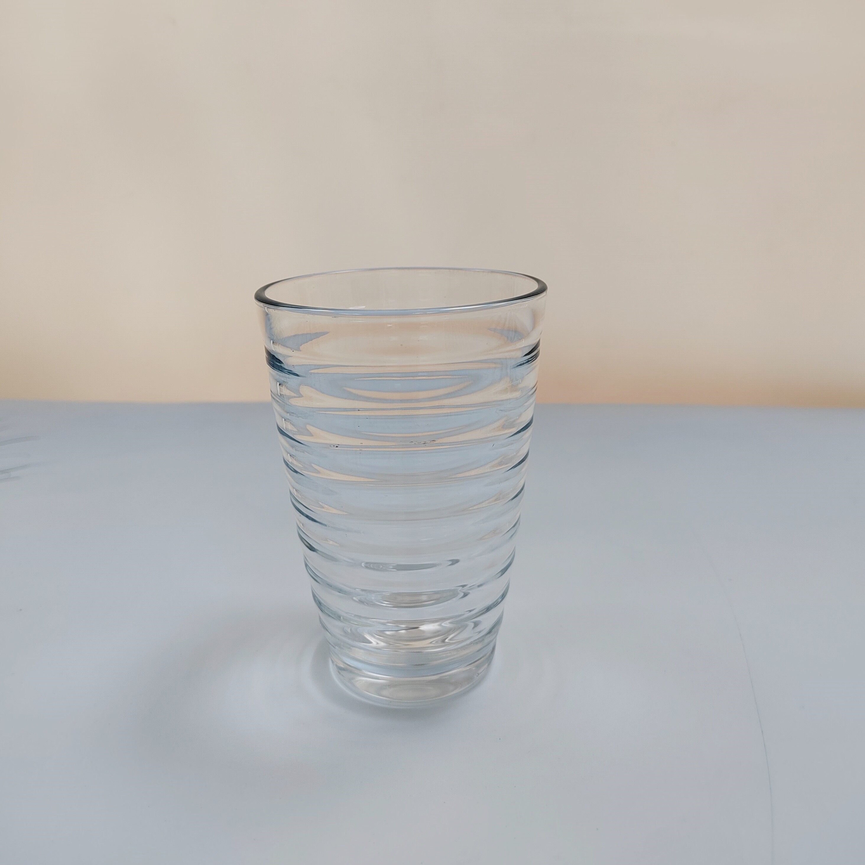 9oz-11oz Tumbler with cross striations 